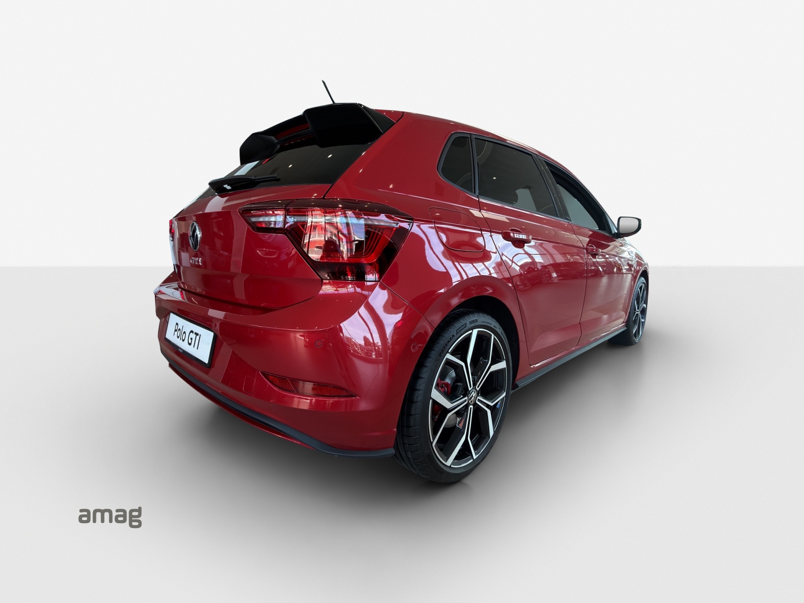 VW Polo 2.0 TSI GTI United DSG-image-4