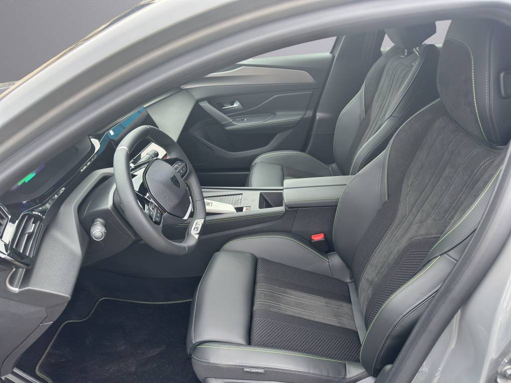 PEUGEOT 308 e GT 54kWh-image-7