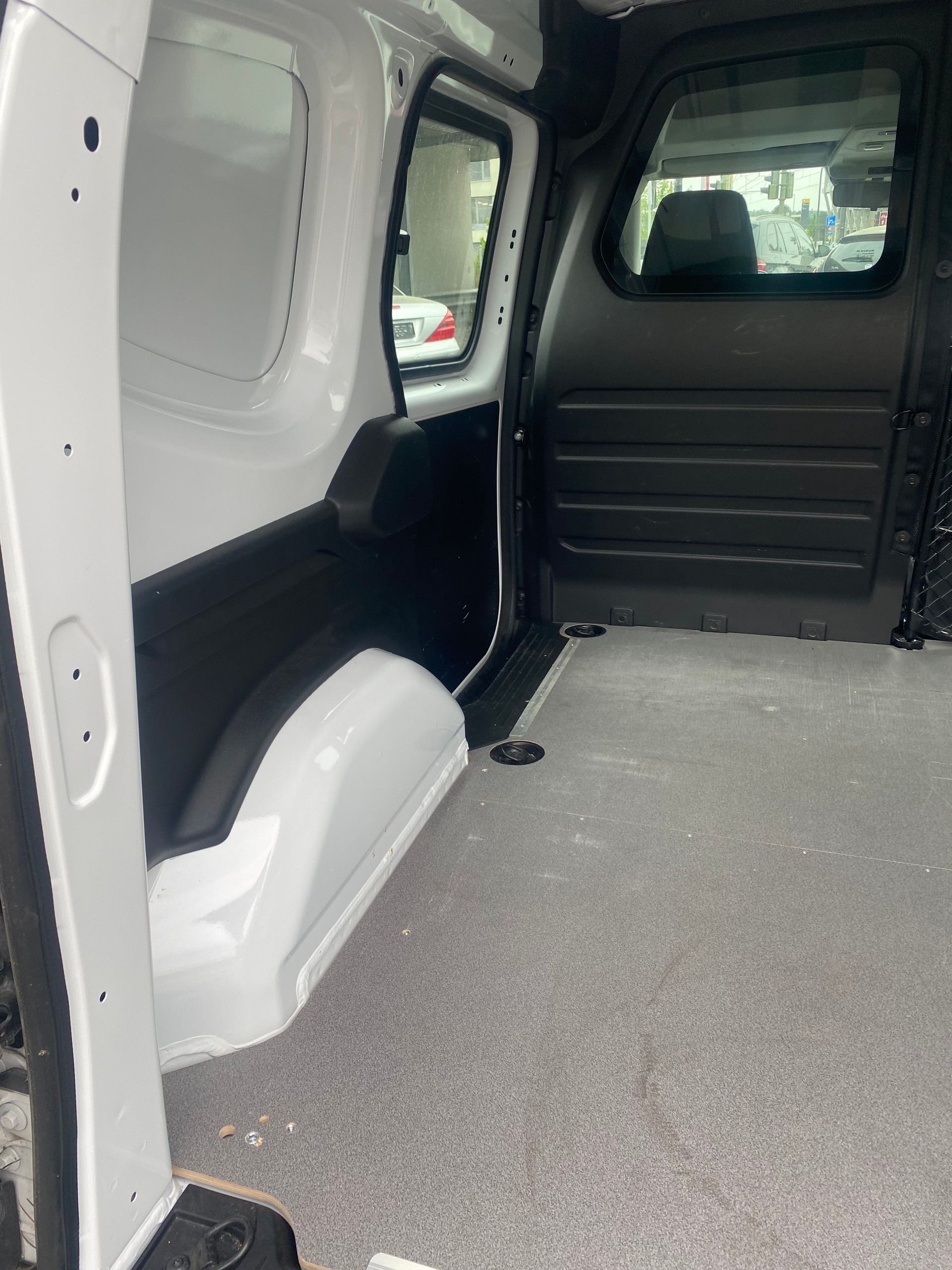 RENAULT Kangoo Van 1.5 dCi Open Sesame 95 Extra-image-9