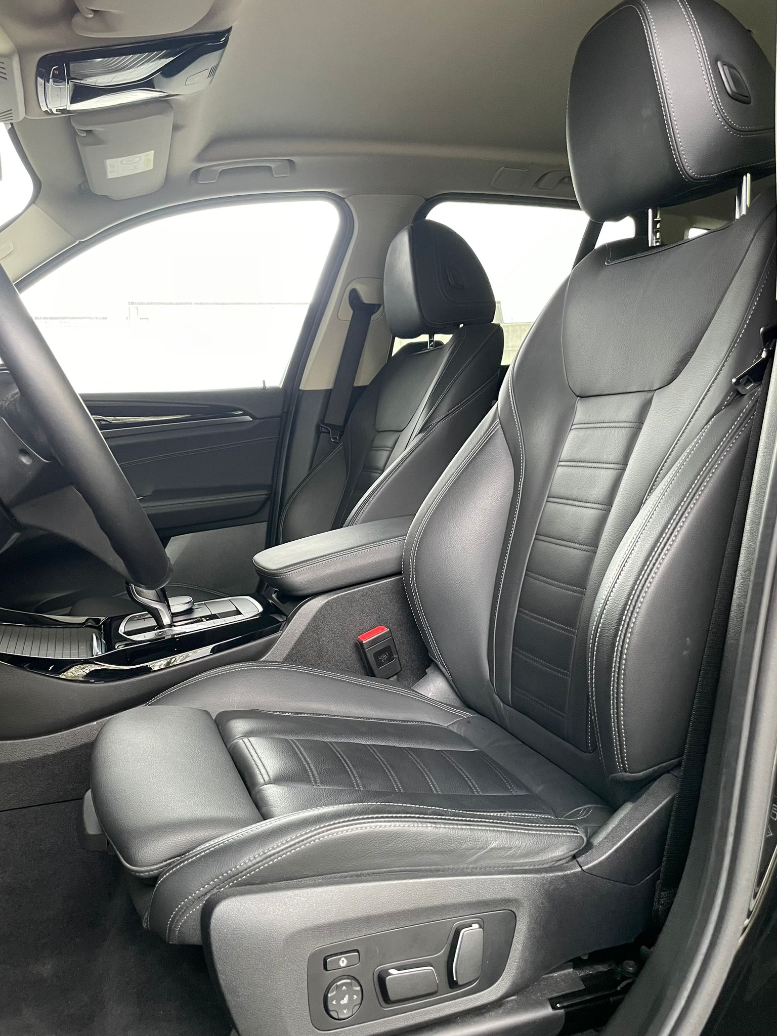 BMW X3 20i xDrive-image-5