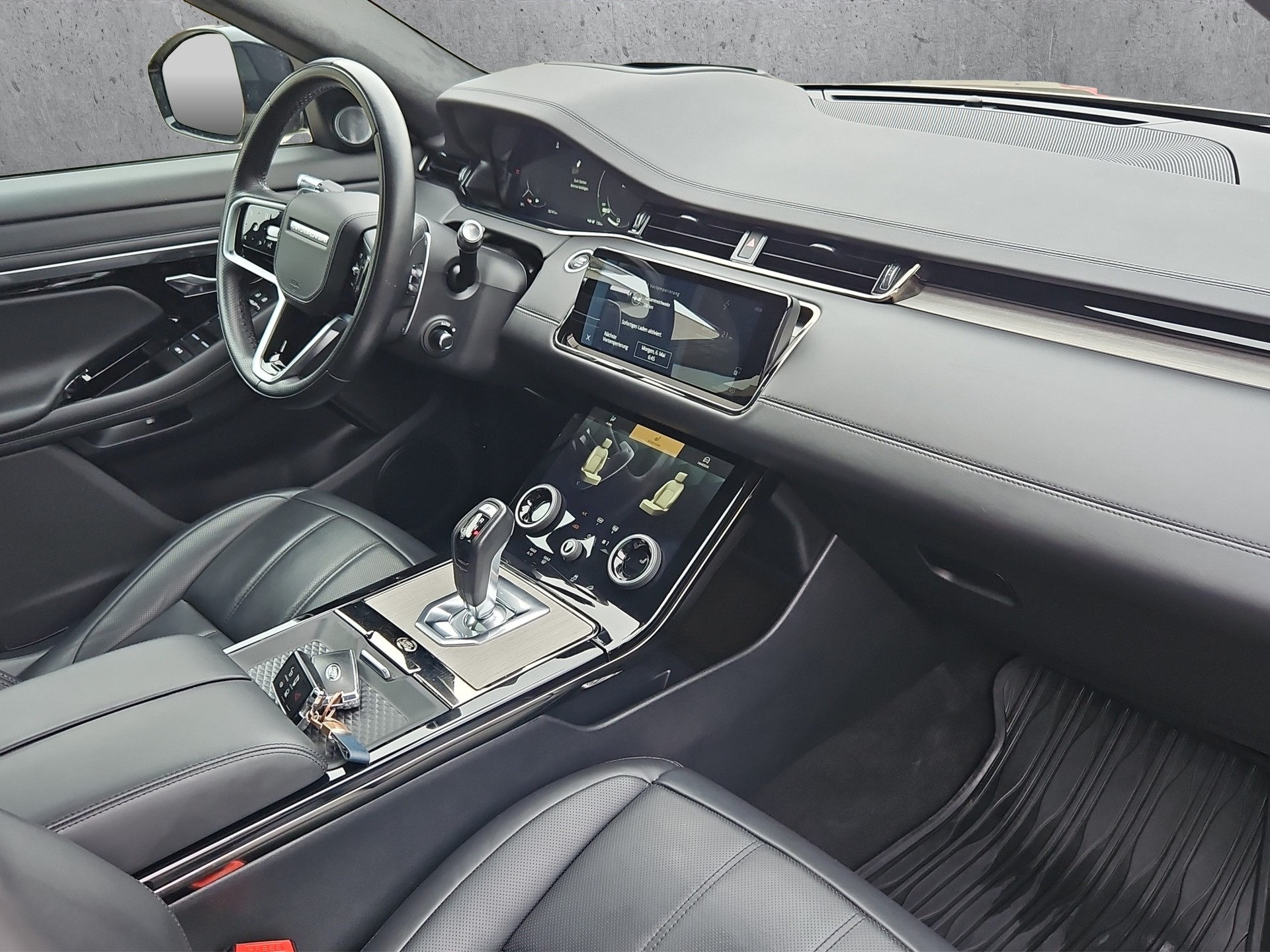 LAND ROVER Range Rover Evoque R-Dynamic P 300e AB AT8 Autobiography-image-8