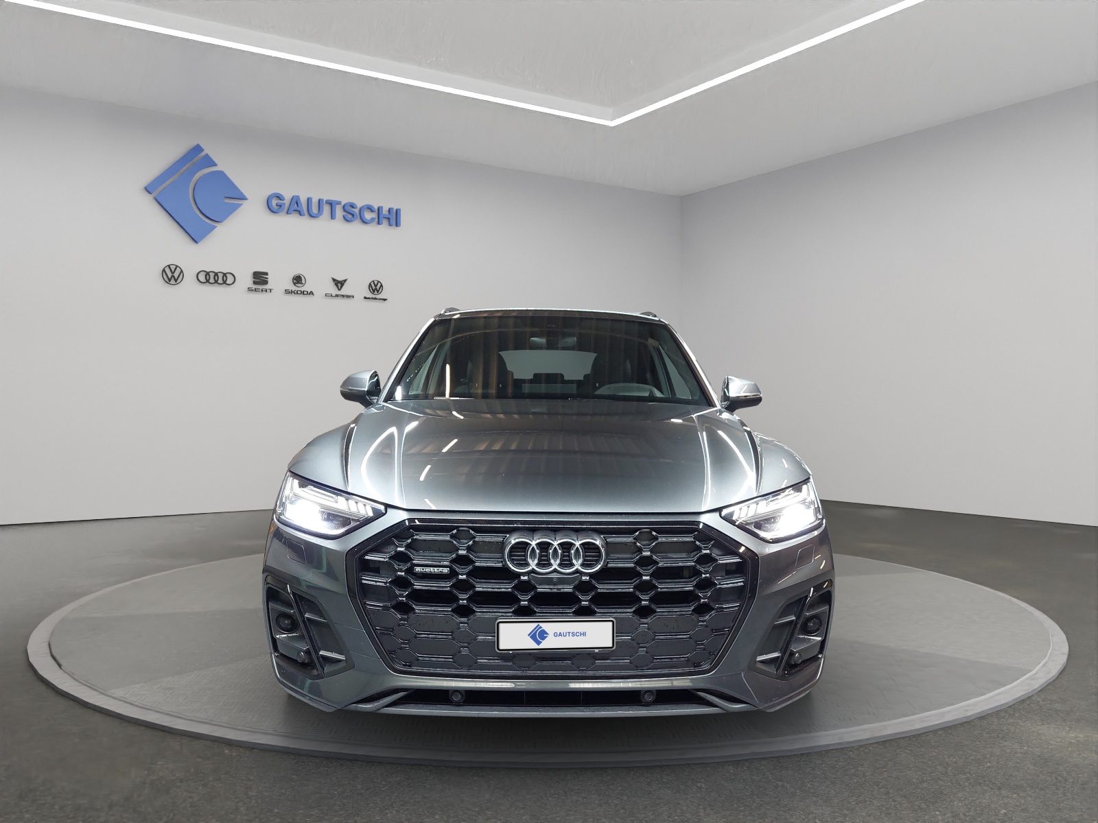 AUDI Q5 45 TFSI S-line quattro S-tronic-image-4