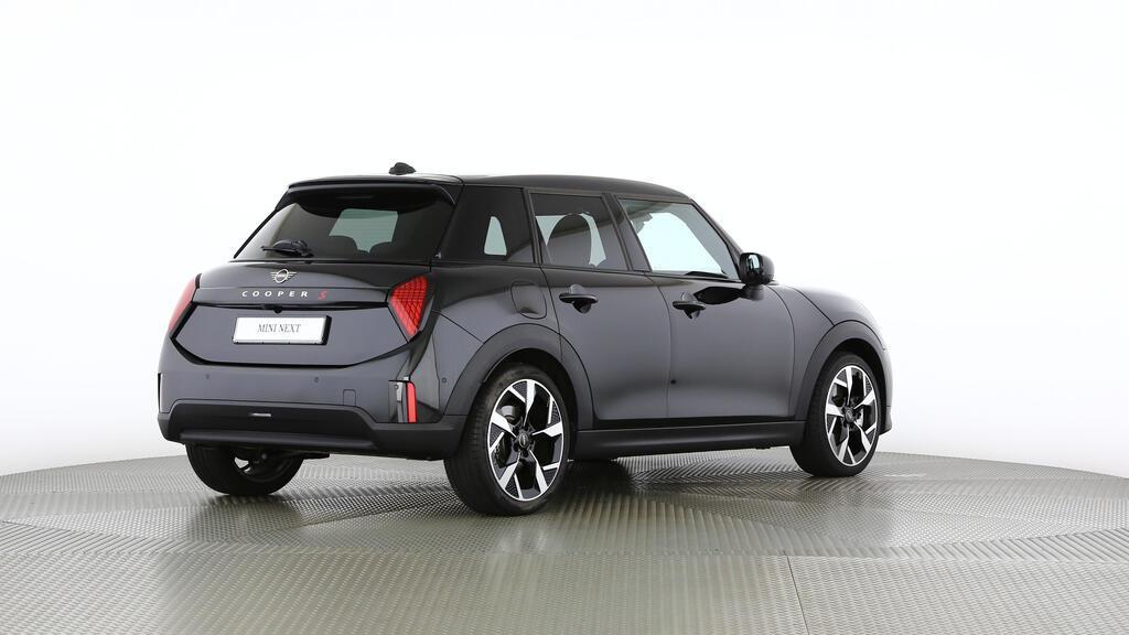 MINI Cooper 5 door S-image-4