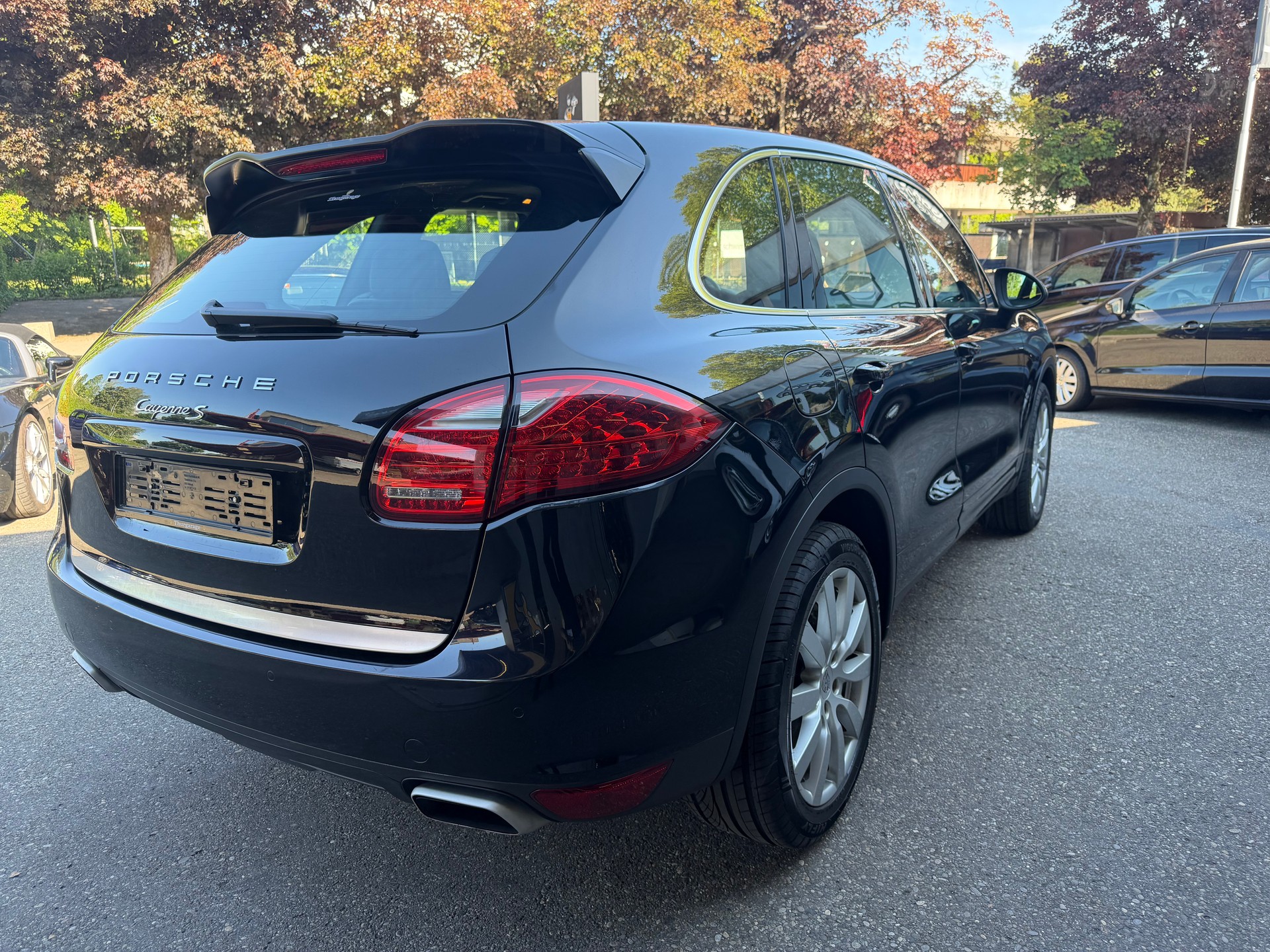 PORSCHE Cayenne S-image-4