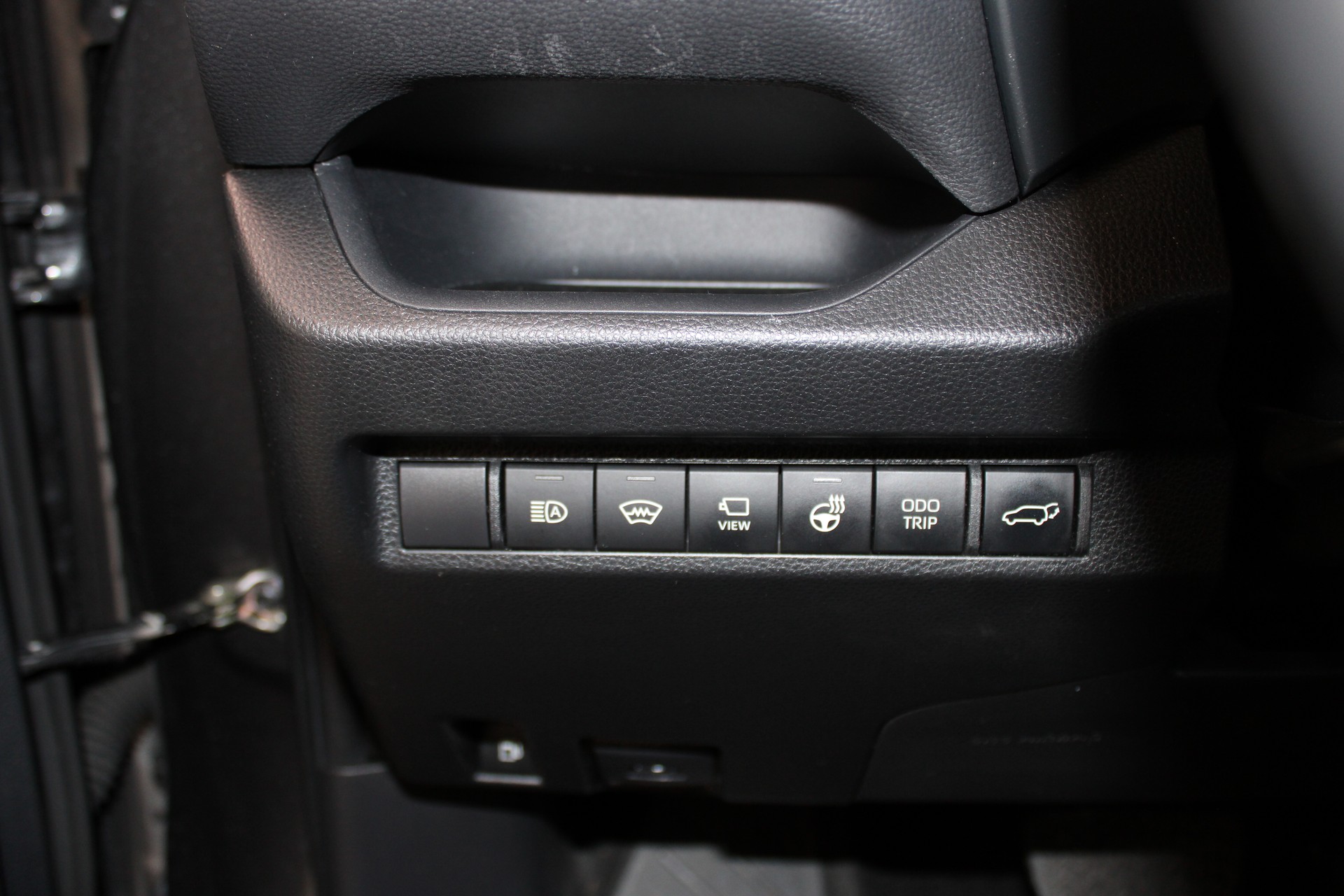 TOYOTA RAV-4 2.5 HSD Trend e-CVT 4WD-image-6