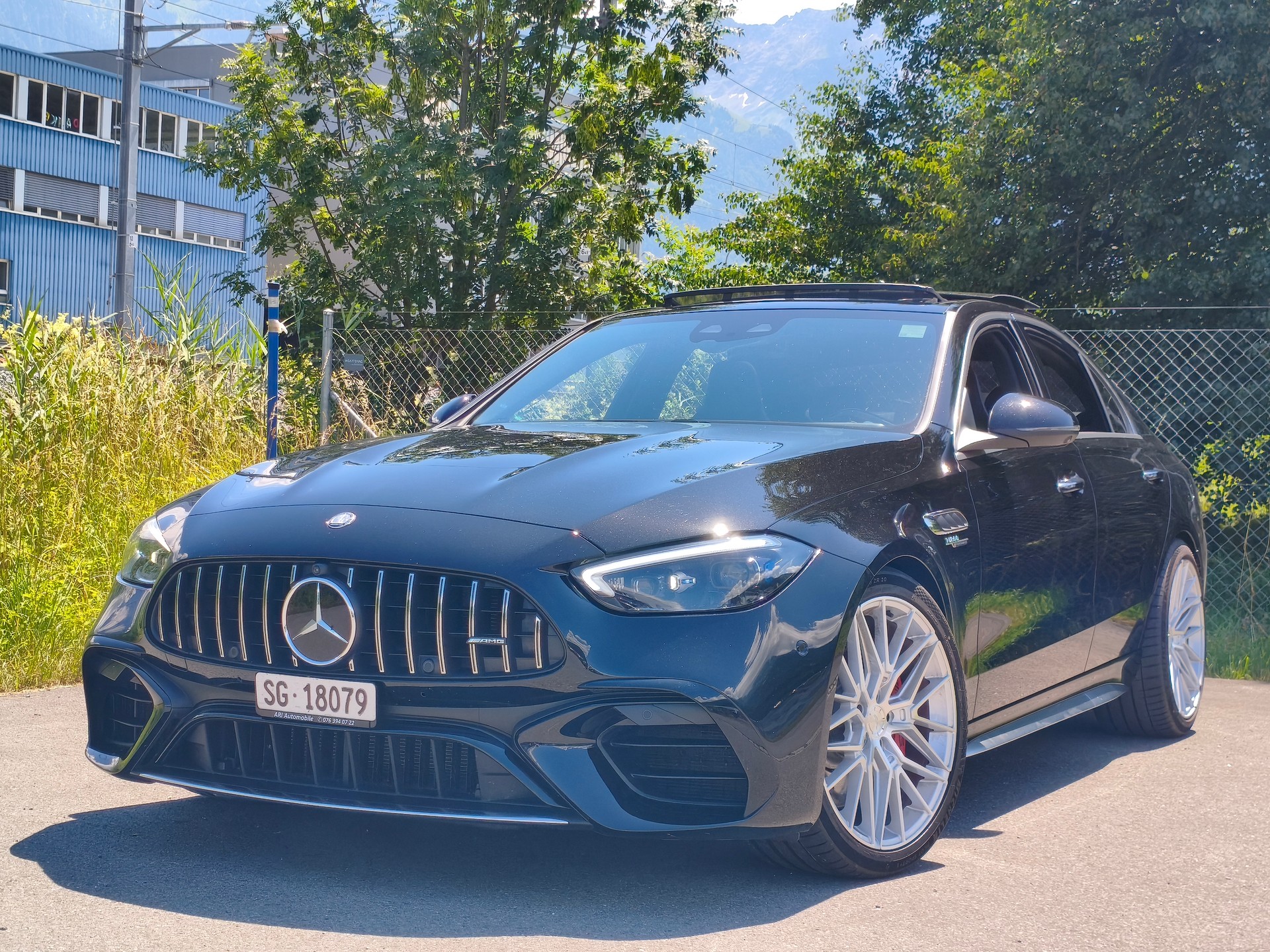 MERCEDES-BENZ C 63 S AMG E Performance 4 Matic-image-1