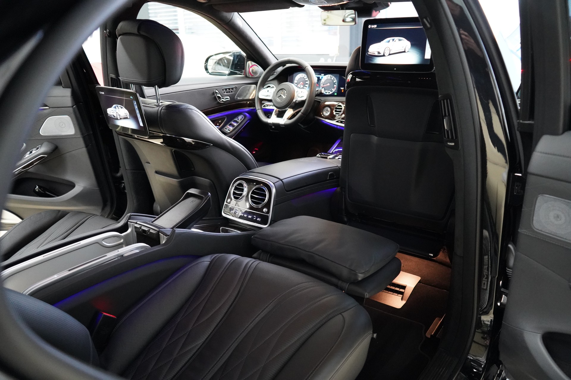 MERCEDES-BENZ S 63 AMG L 4Matic+ 9G-Tronic-image-28