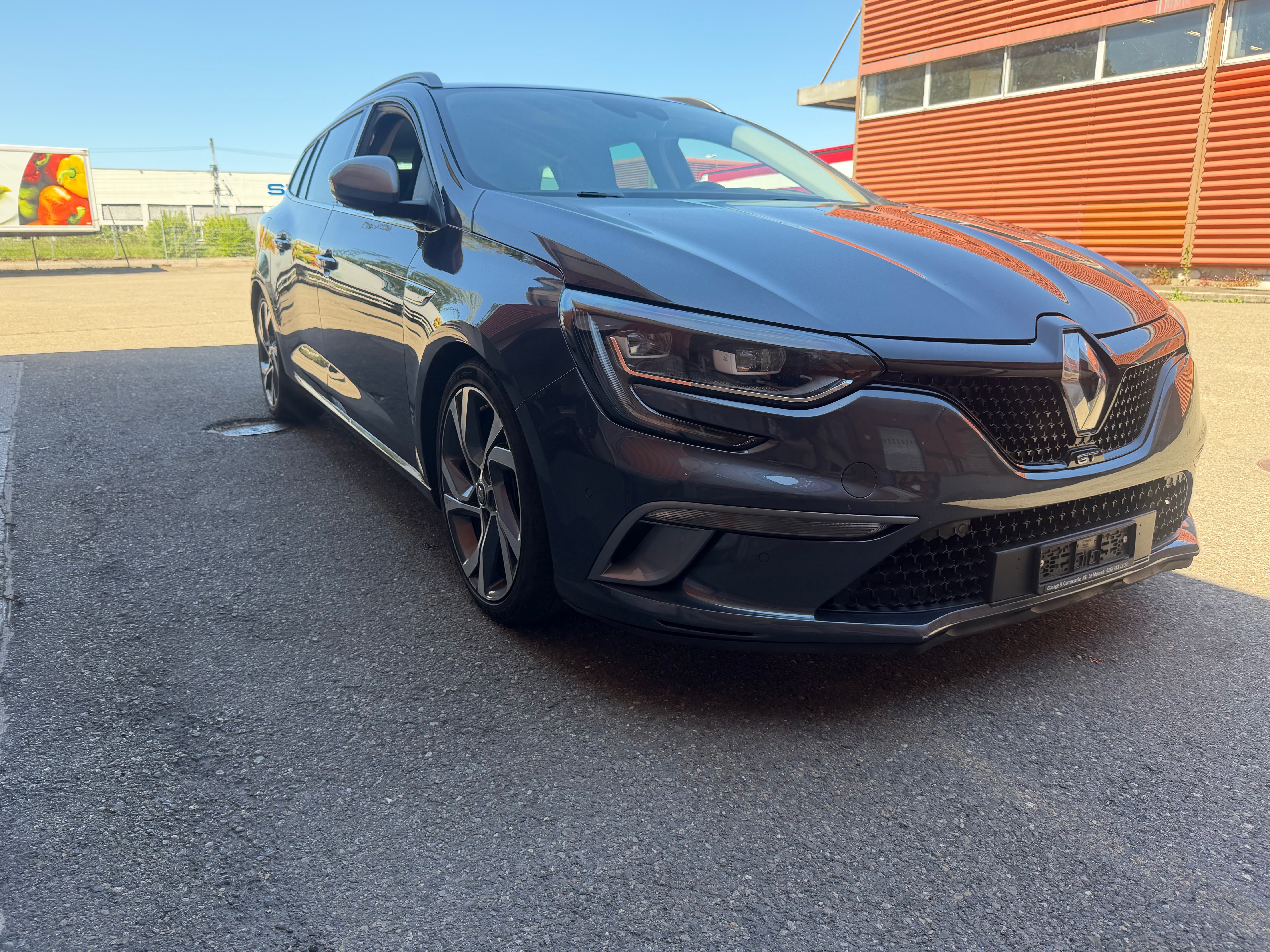 Car photo
