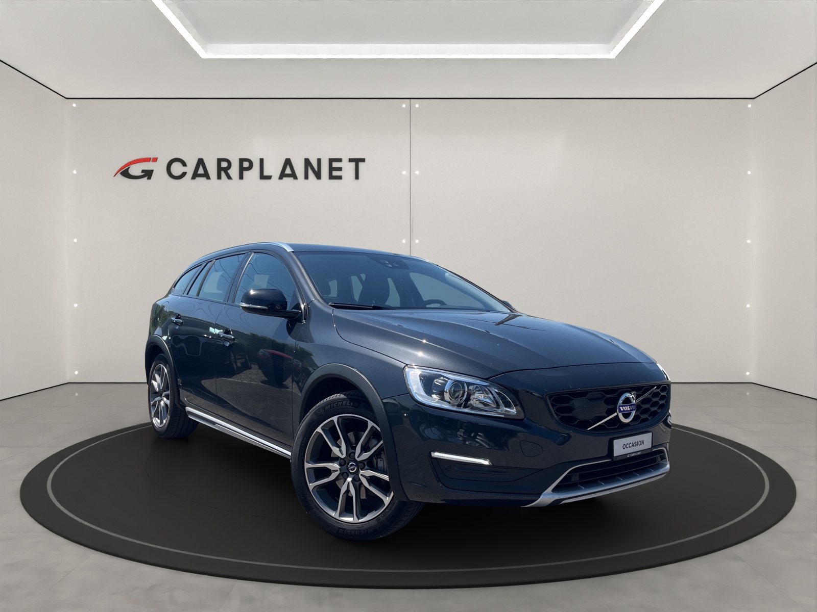 VOLVO V60 Cross Country 2.0 T5 Executive AWD S/S-showroom-element-1