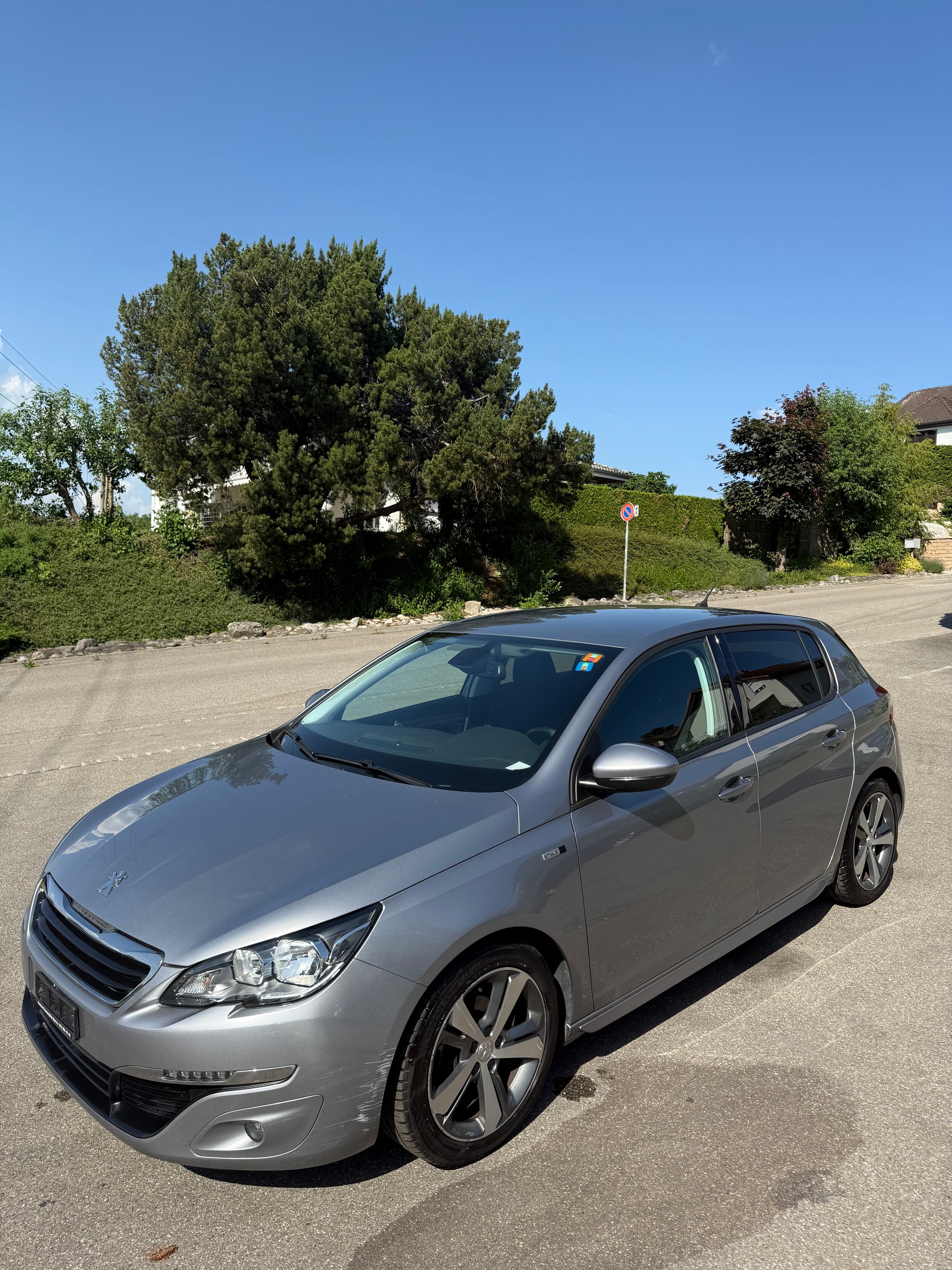 PEUGEOT 308 1.2 THP Active-image-2