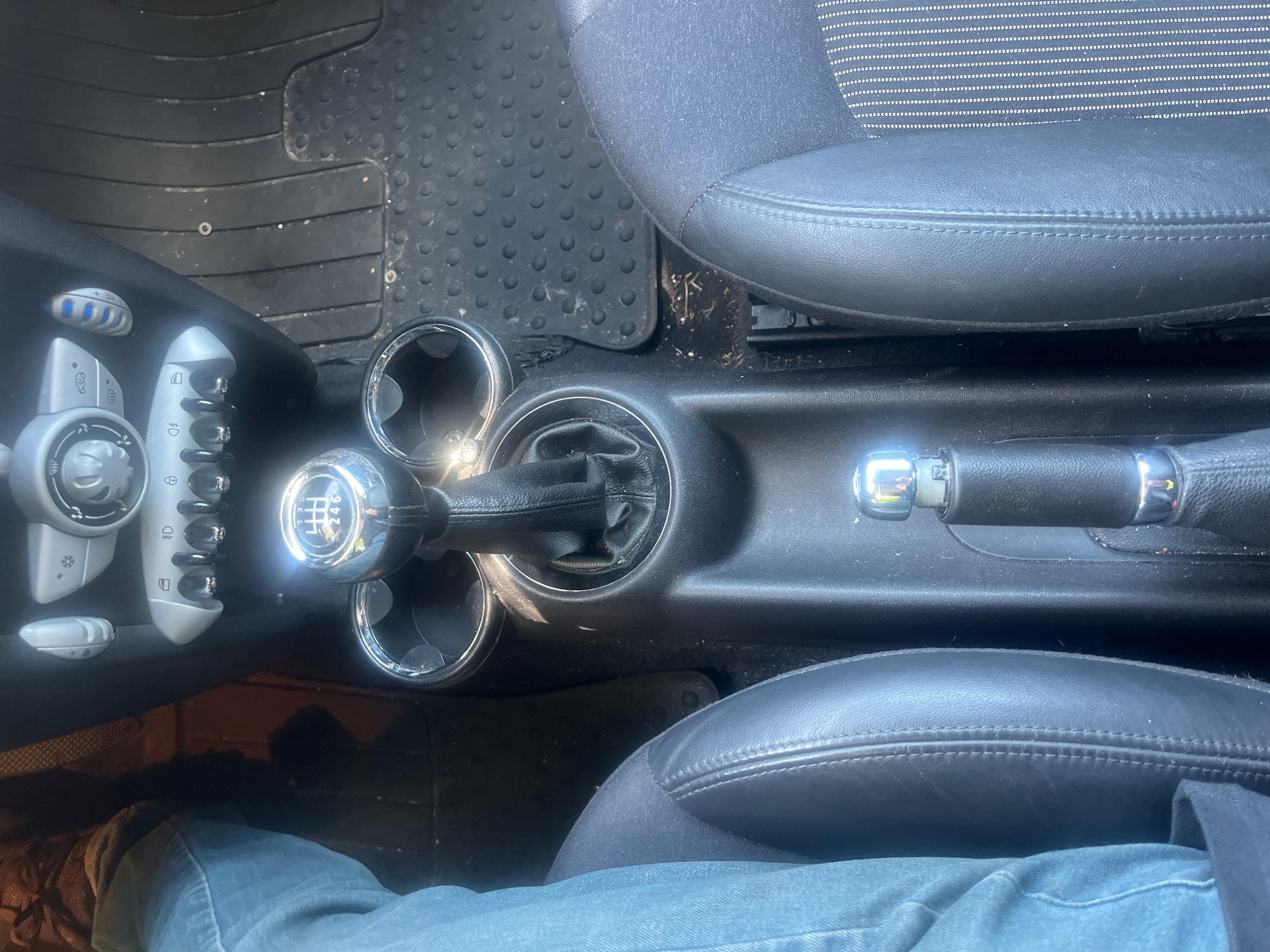 MINI Cooper D-image-7