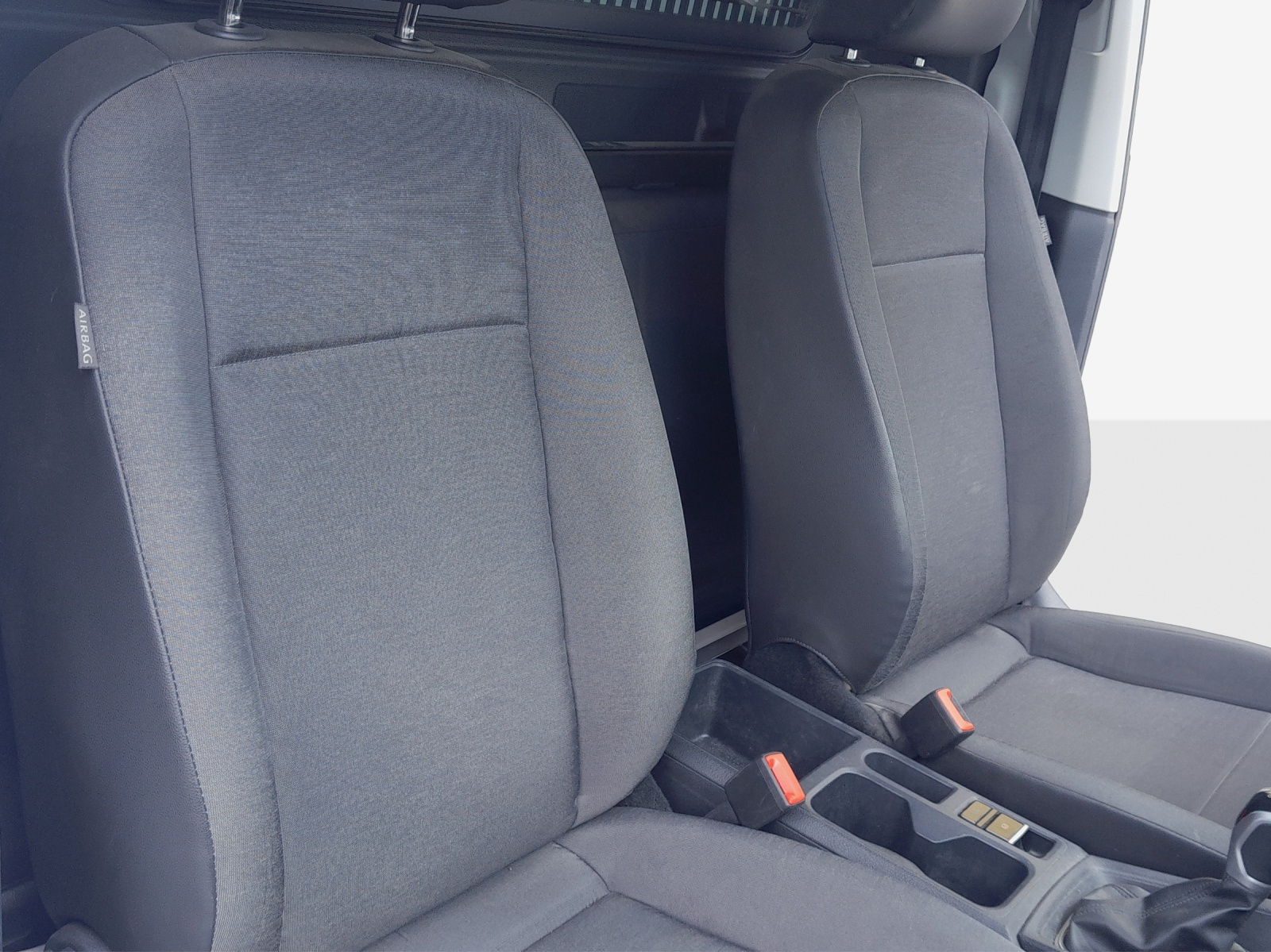 VW Caddy Cargo 2.0TDI Maxi 4Motion-image-11