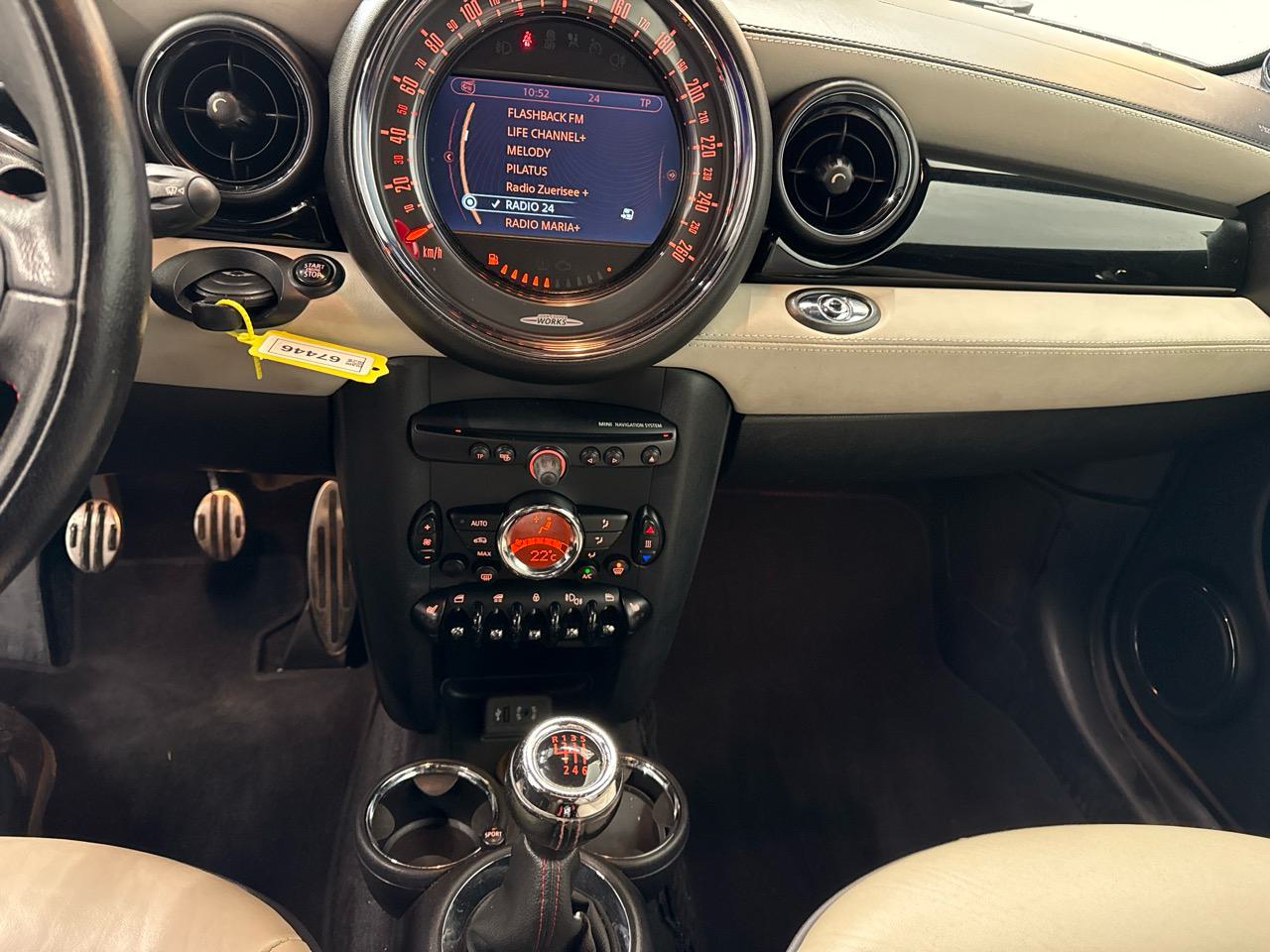 MINI Cooper John Cooper Works Cabriolet-image-4