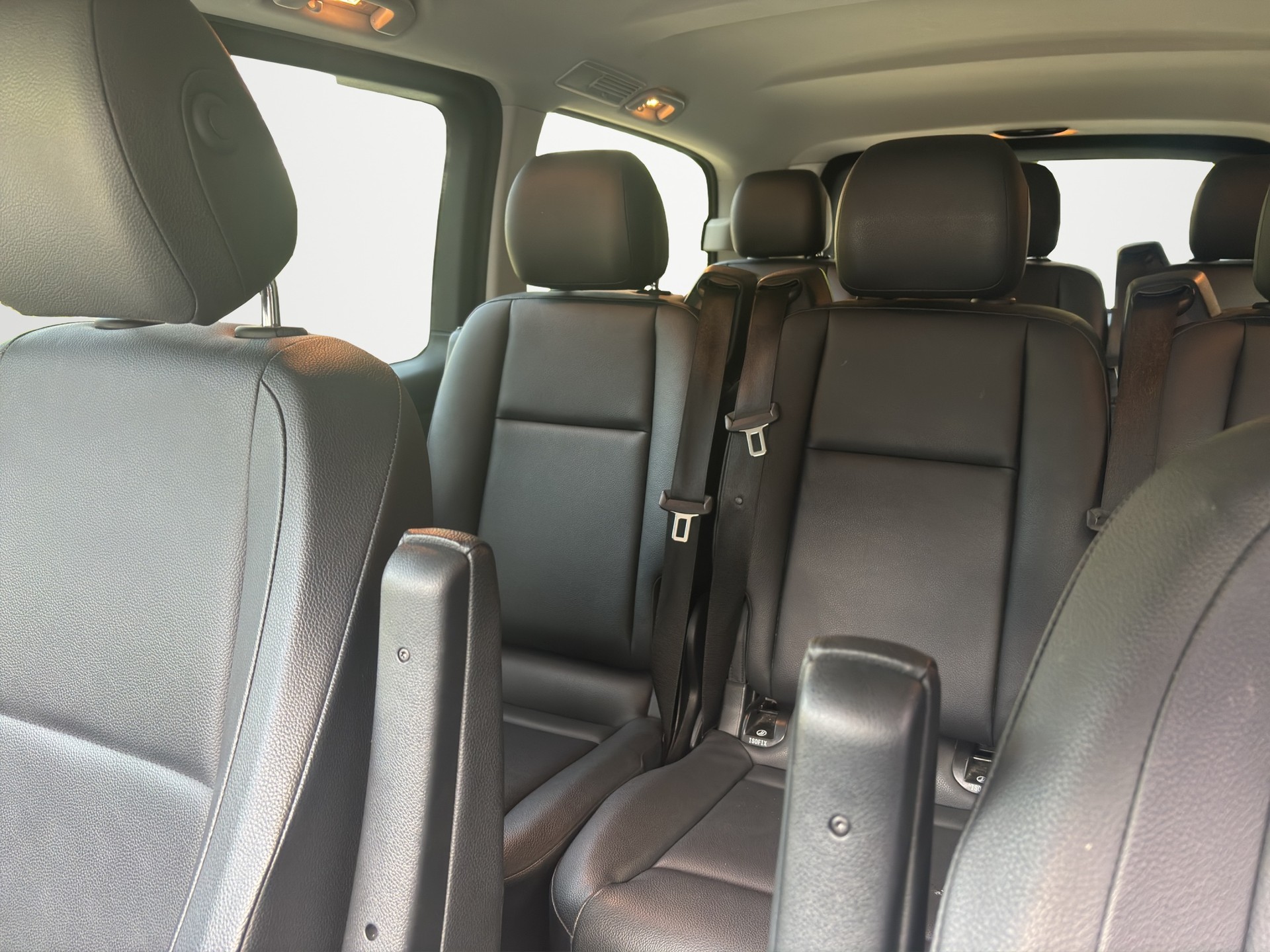 MERCEDES-BENZ Vito 119 CDI Extralang Select Tourer 4M 9G-Tronic-image-18
