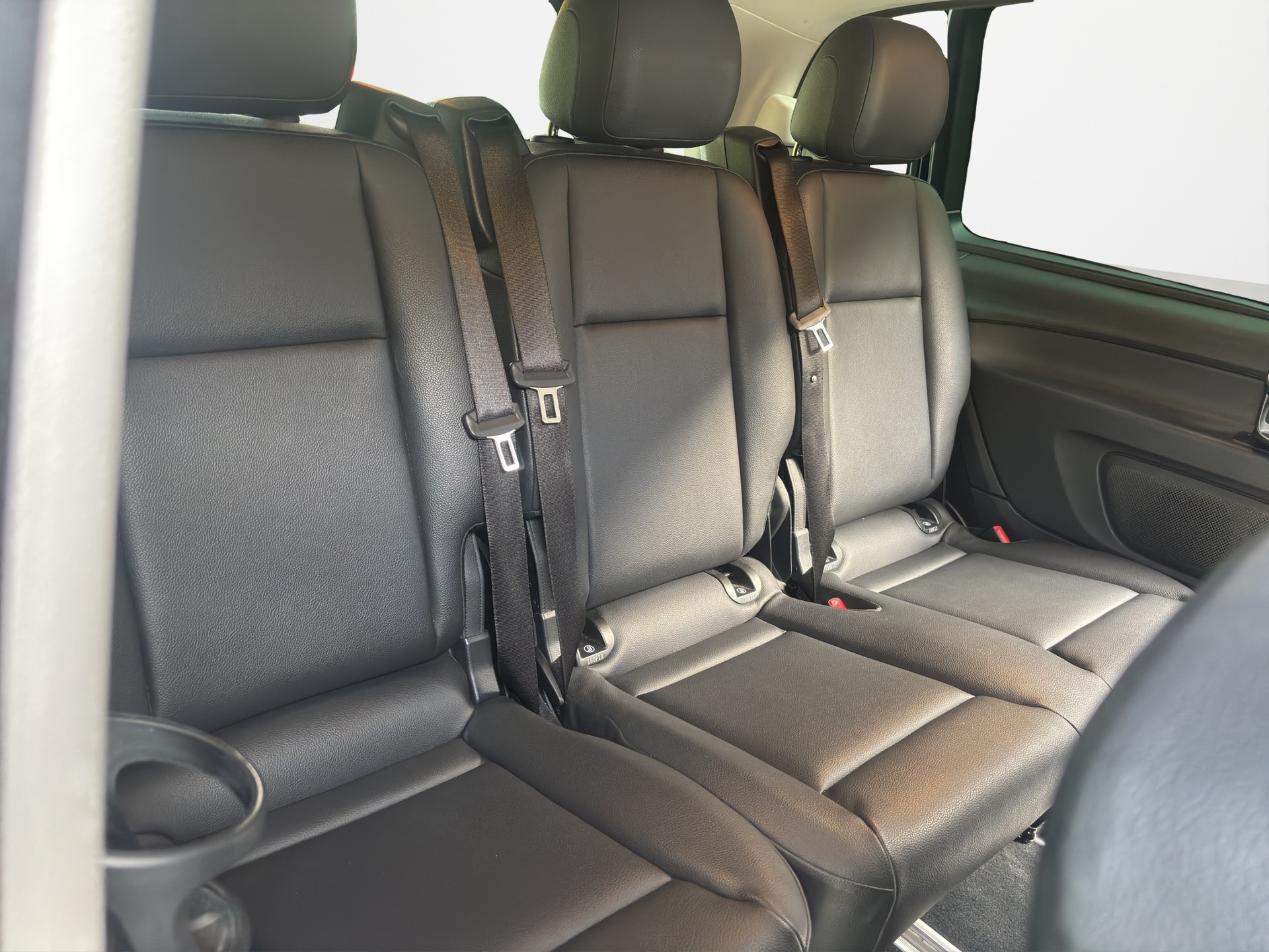 MERCEDES-BENZ Vito 119 CDI Extralang Select Tourer 4M 9G-Tronic-image-13
