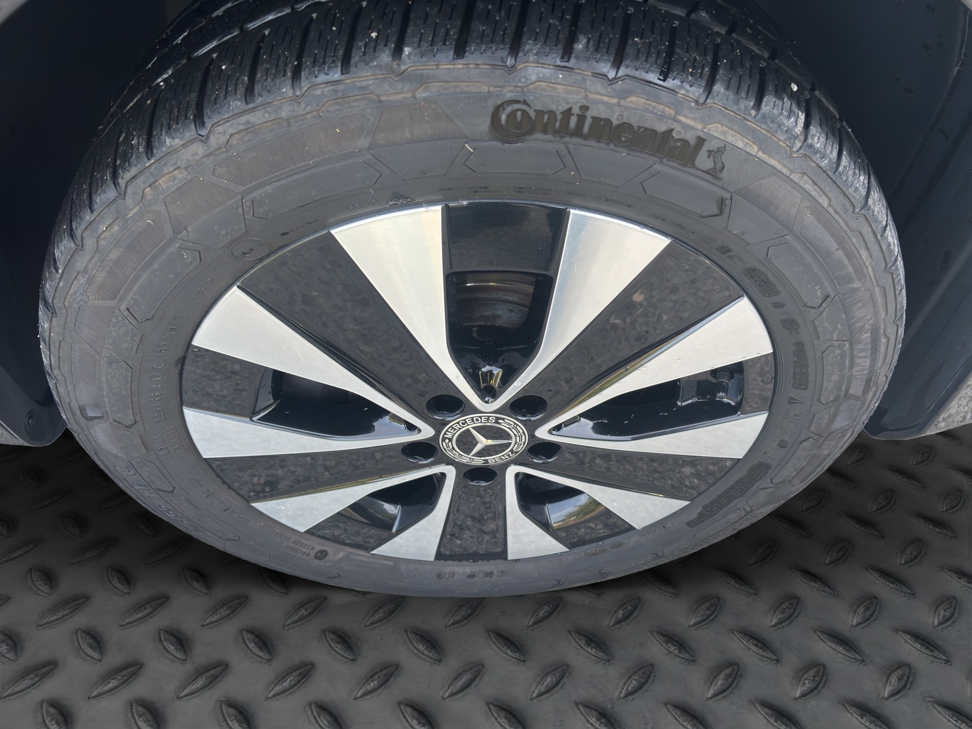 MERCEDES-BENZ Vito 119 CDI Extralang Select Tourer 4M 9G-Tronic-image-16