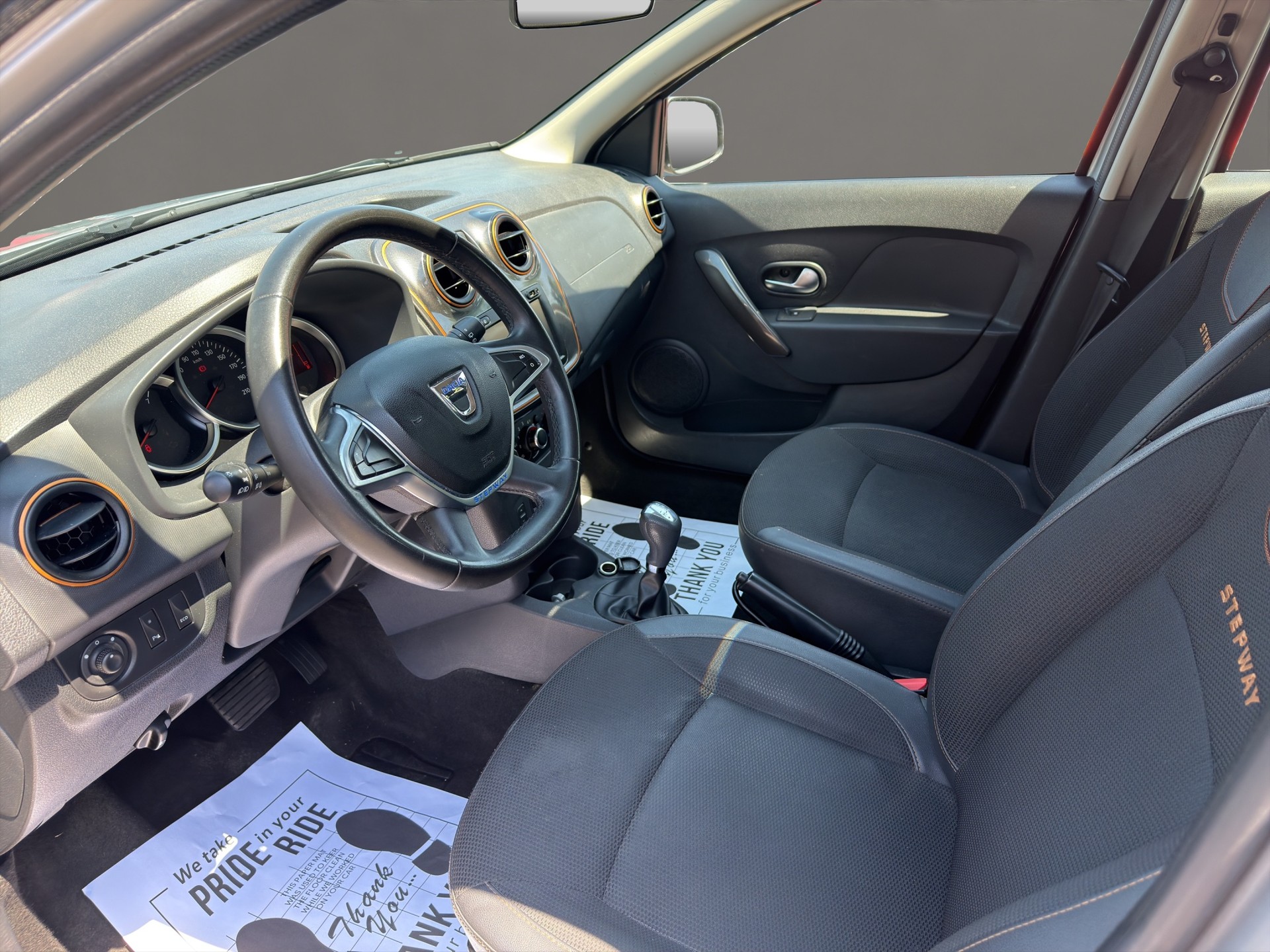 DACIA Sandero Tce 90 Stepway Unlimited Automatic-image-9