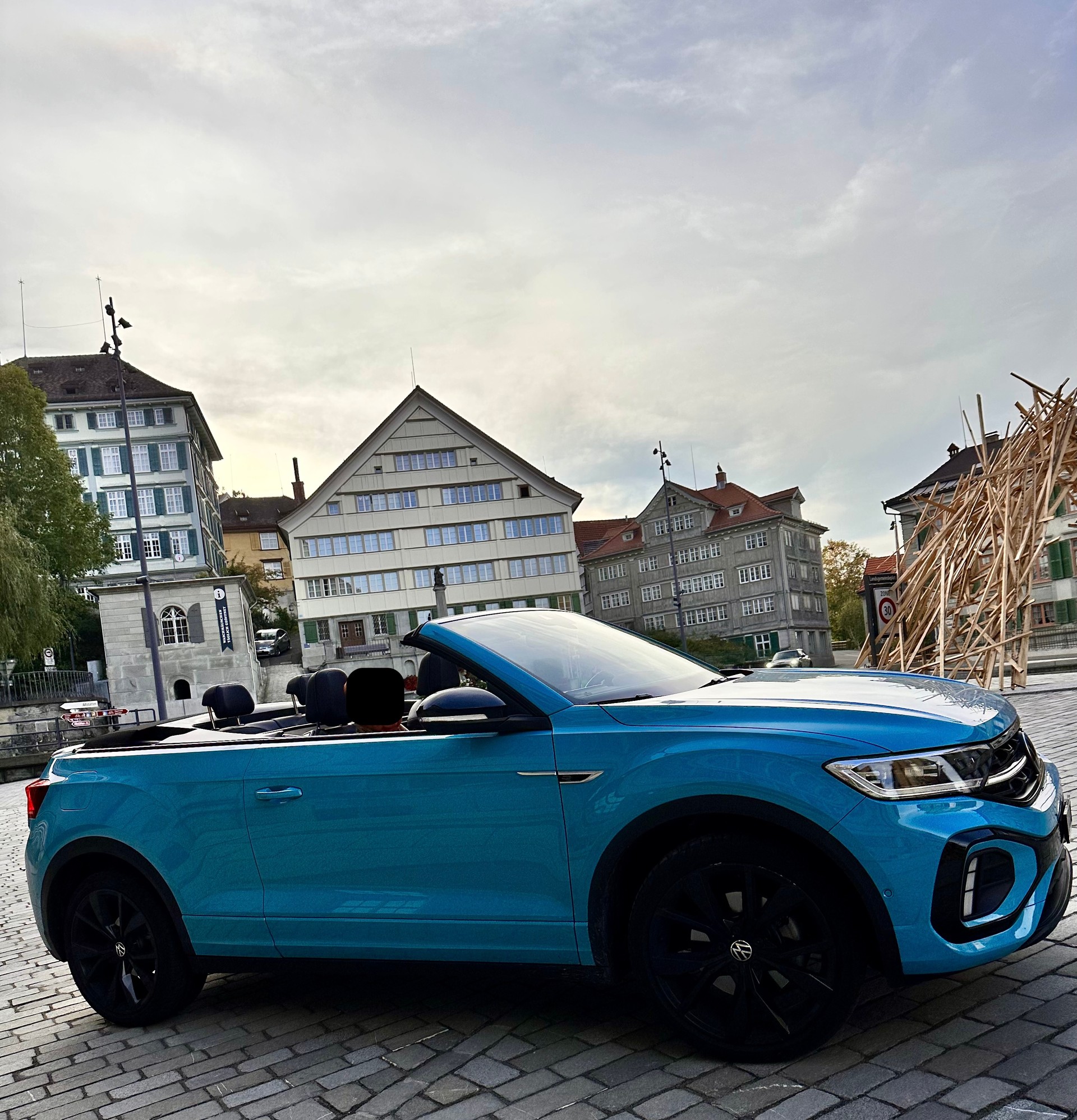 VW 1.5 TSI R-Line DSG-image-2