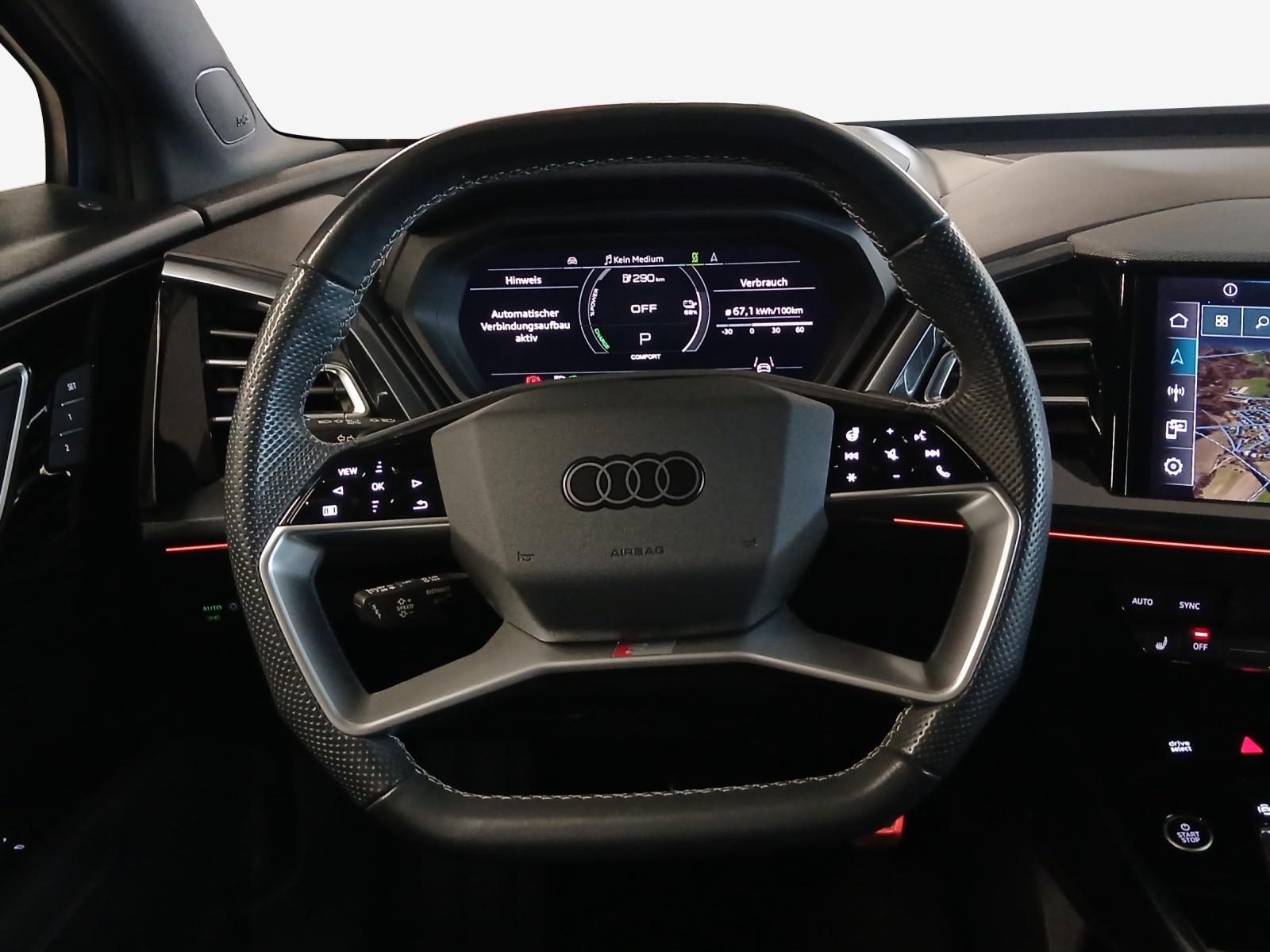 AUDI Q4 e-tron 50 quattro-image-10
