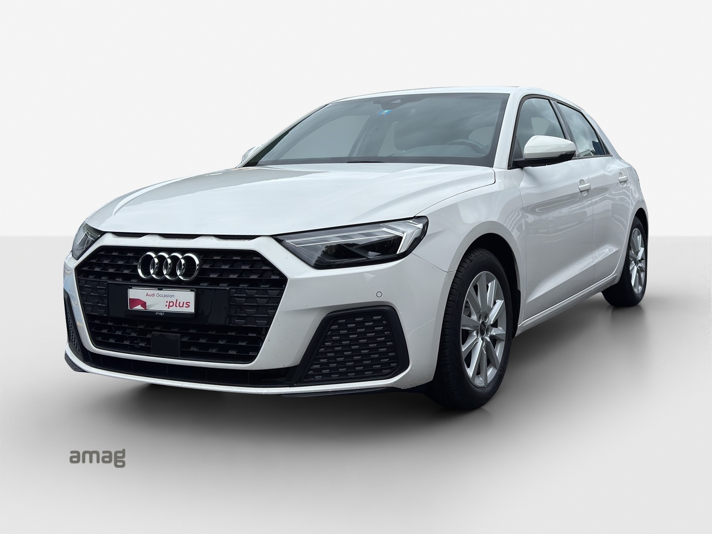 AUDI A1 Sportback 30 TFSI Attraction S-tronic-image-0