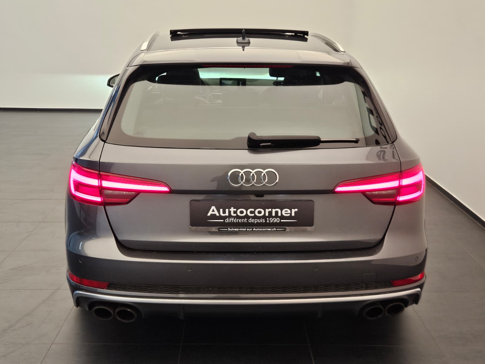 AUDI S4 Avant 3.0 TFSI quattro tiptronic-image-7