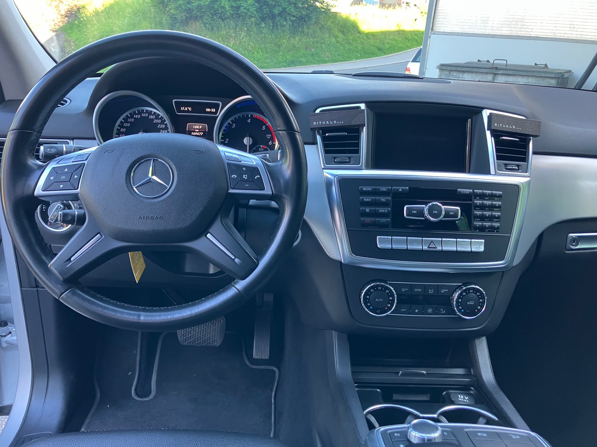 MERCEDES-BENZ ML 350 BlueTEC 4Matic 7G-Tronic-image-9