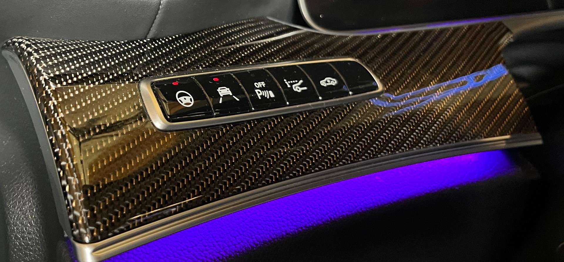 MERCEDES-BENZ CLS 53 AMG 4 Matic+-image-17