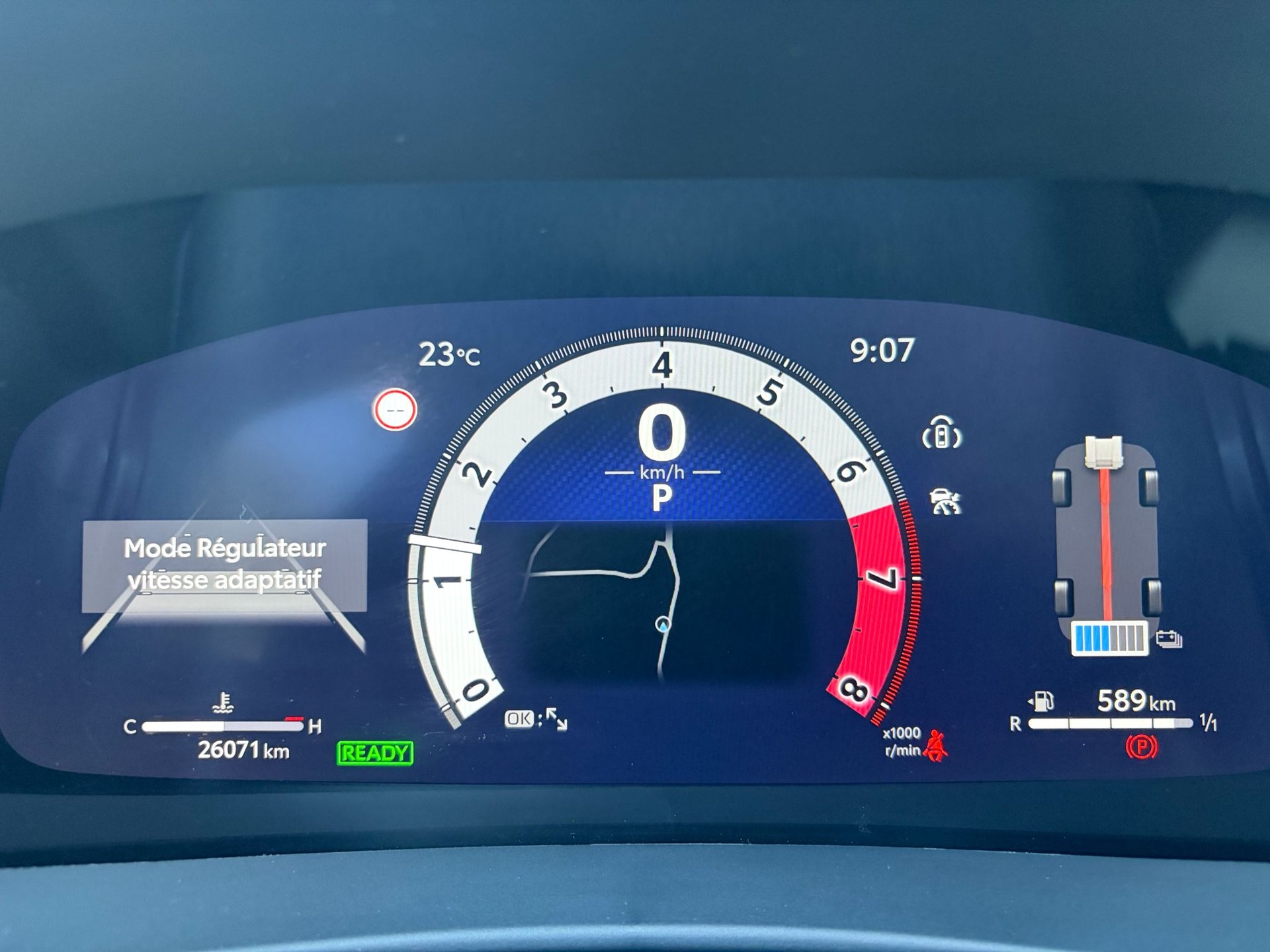 TOYOTA C-HR 2.0 HSD CVT Trend 2WD-image-16