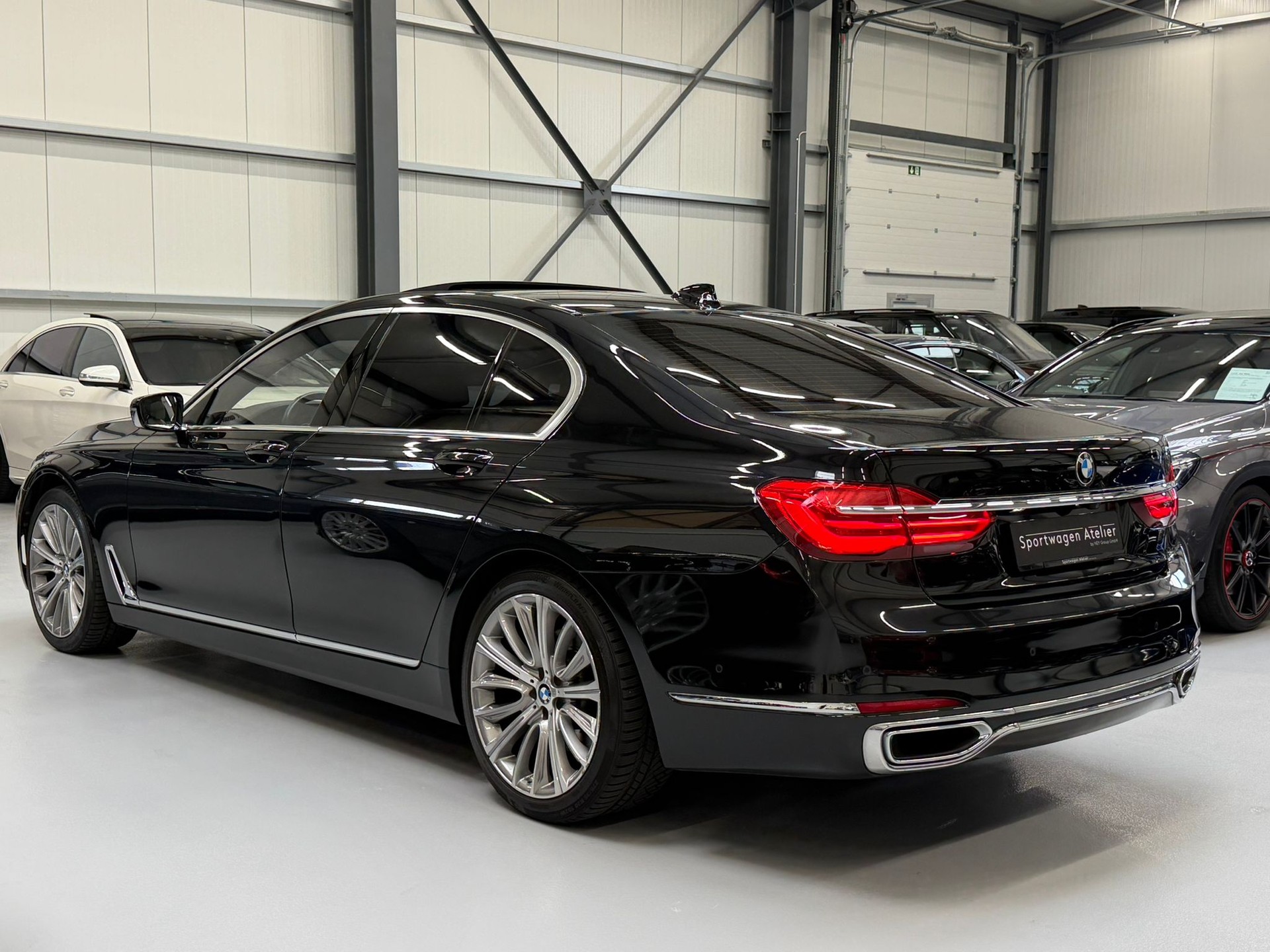BMW 730d xDrive Steptronic-image-4