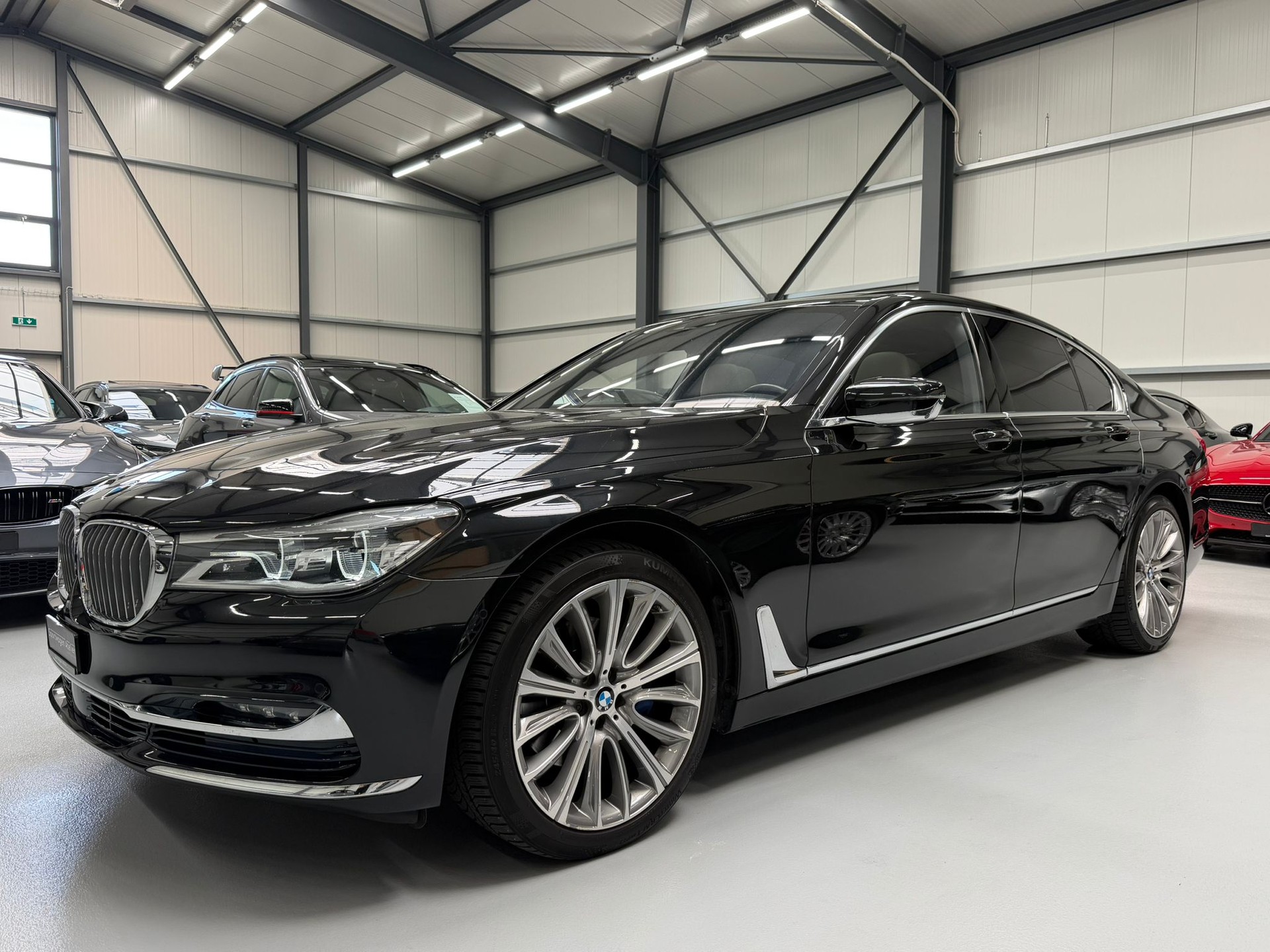BMW 730d xDrive Steptronic-image-0