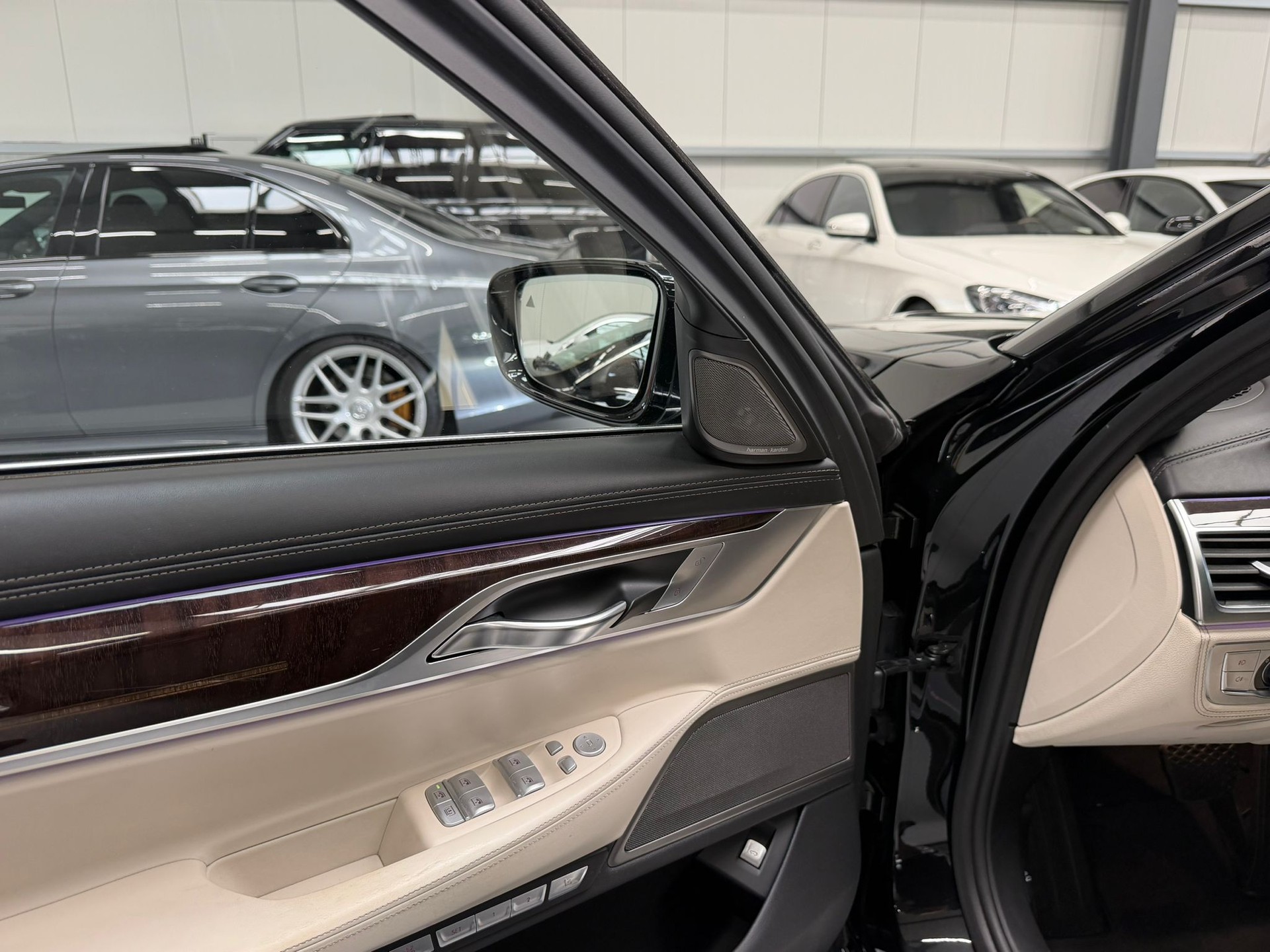 BMW 730d xDrive Steptronic-image-20