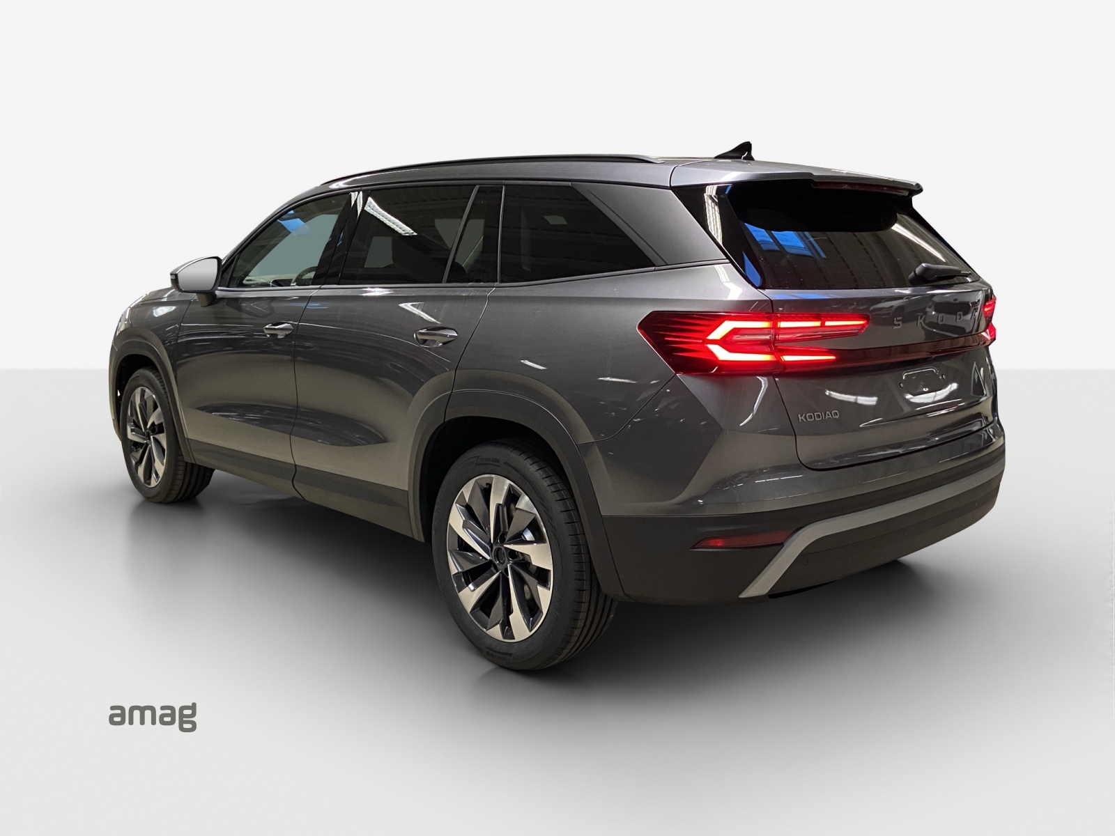 SKODA Kodiaq 2.0 TSI Selection 4x4-image-2