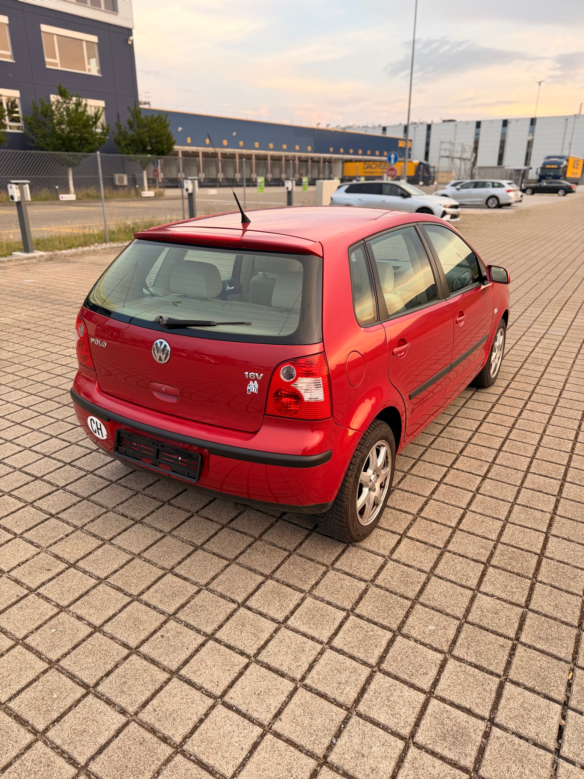 VW Polo 1.4 16V Comfortline **FRISCH AB SERVICE *FRISCH AB MFK**-image-8