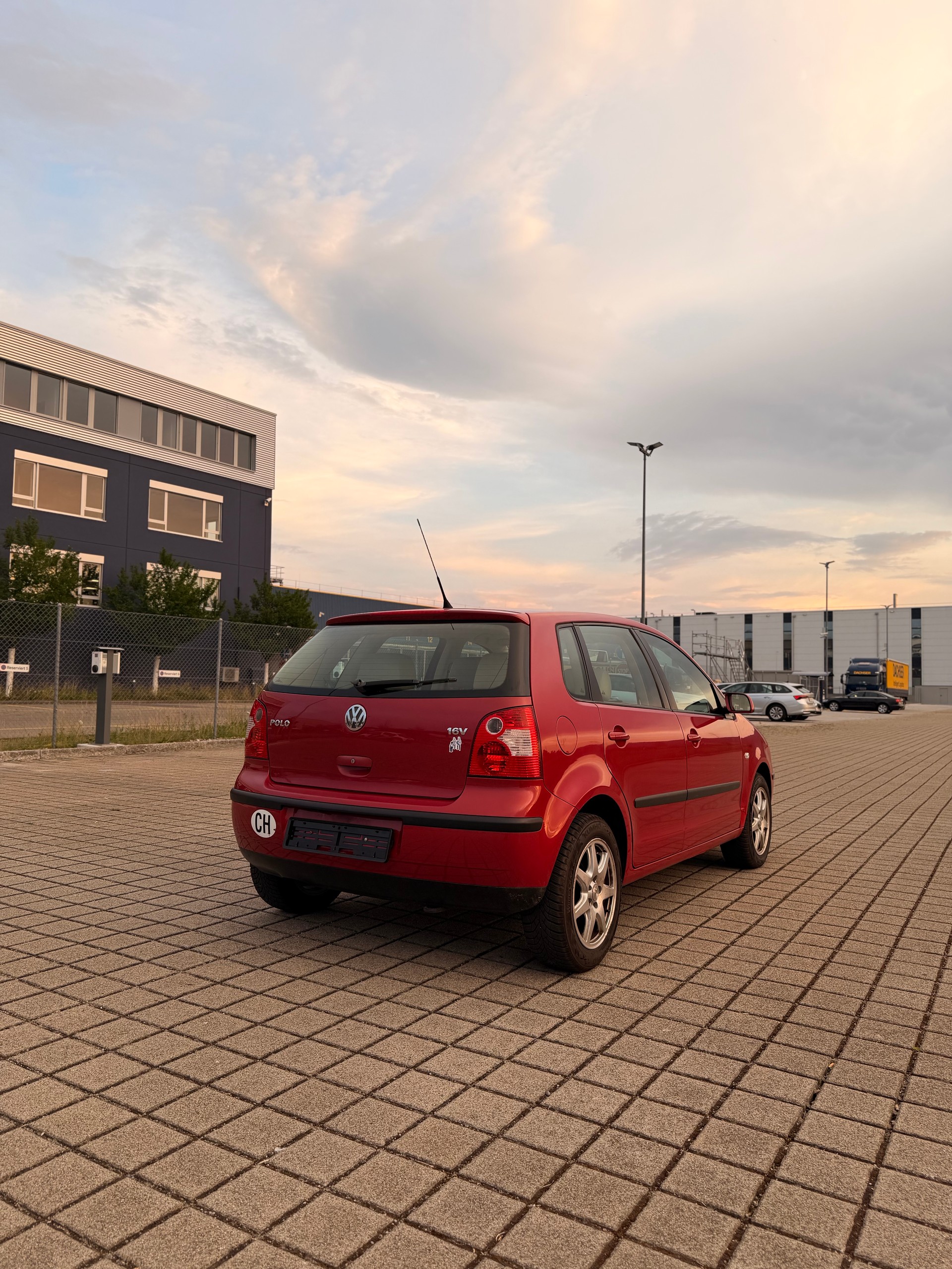 VW Polo 1.4 16V Comfortline **FRISCH AB SERVICE *FRISCH AB MFK**-image-7