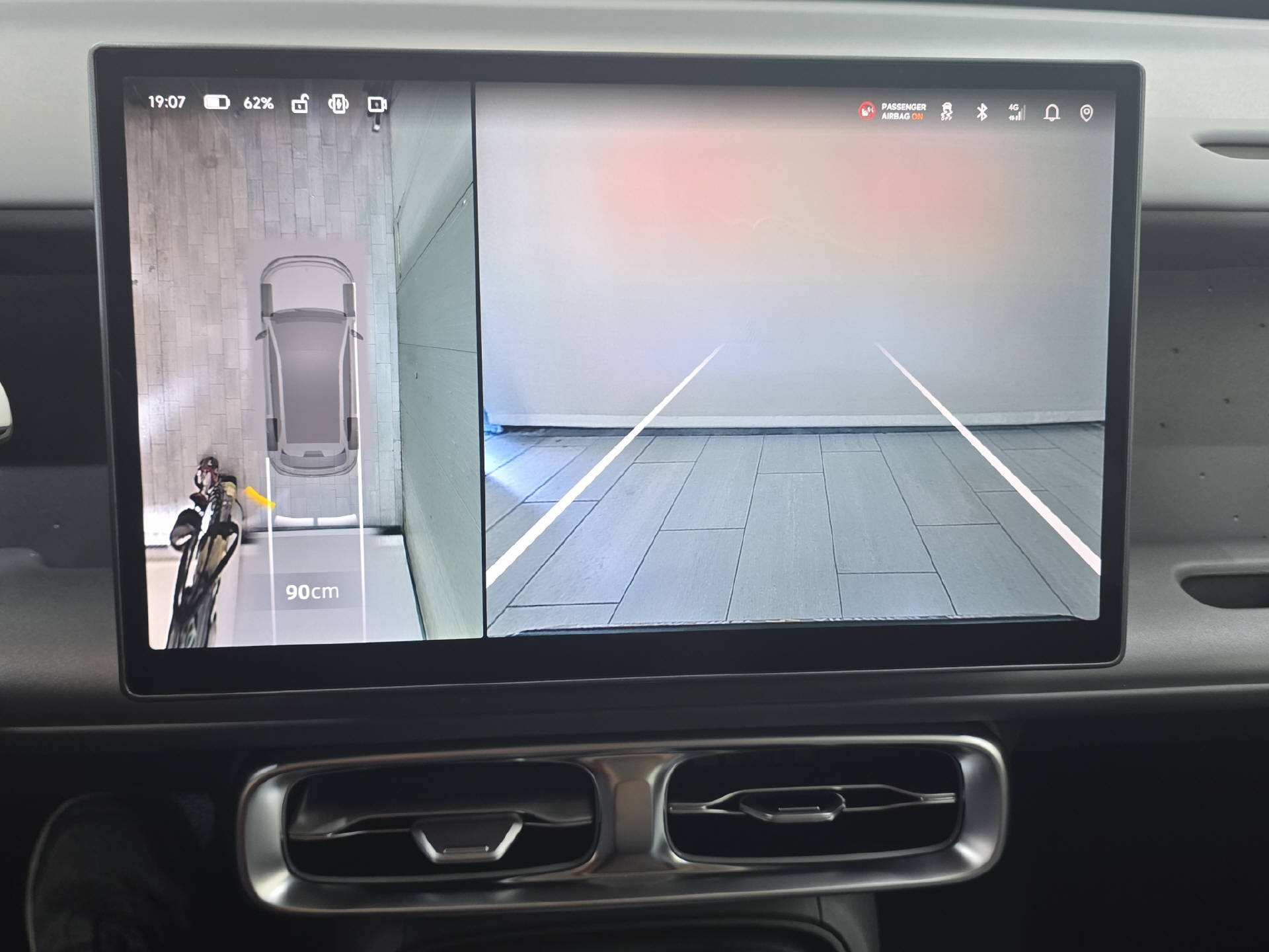 LEAPMOTOR B10 1.5 Hybrid EV-image-14