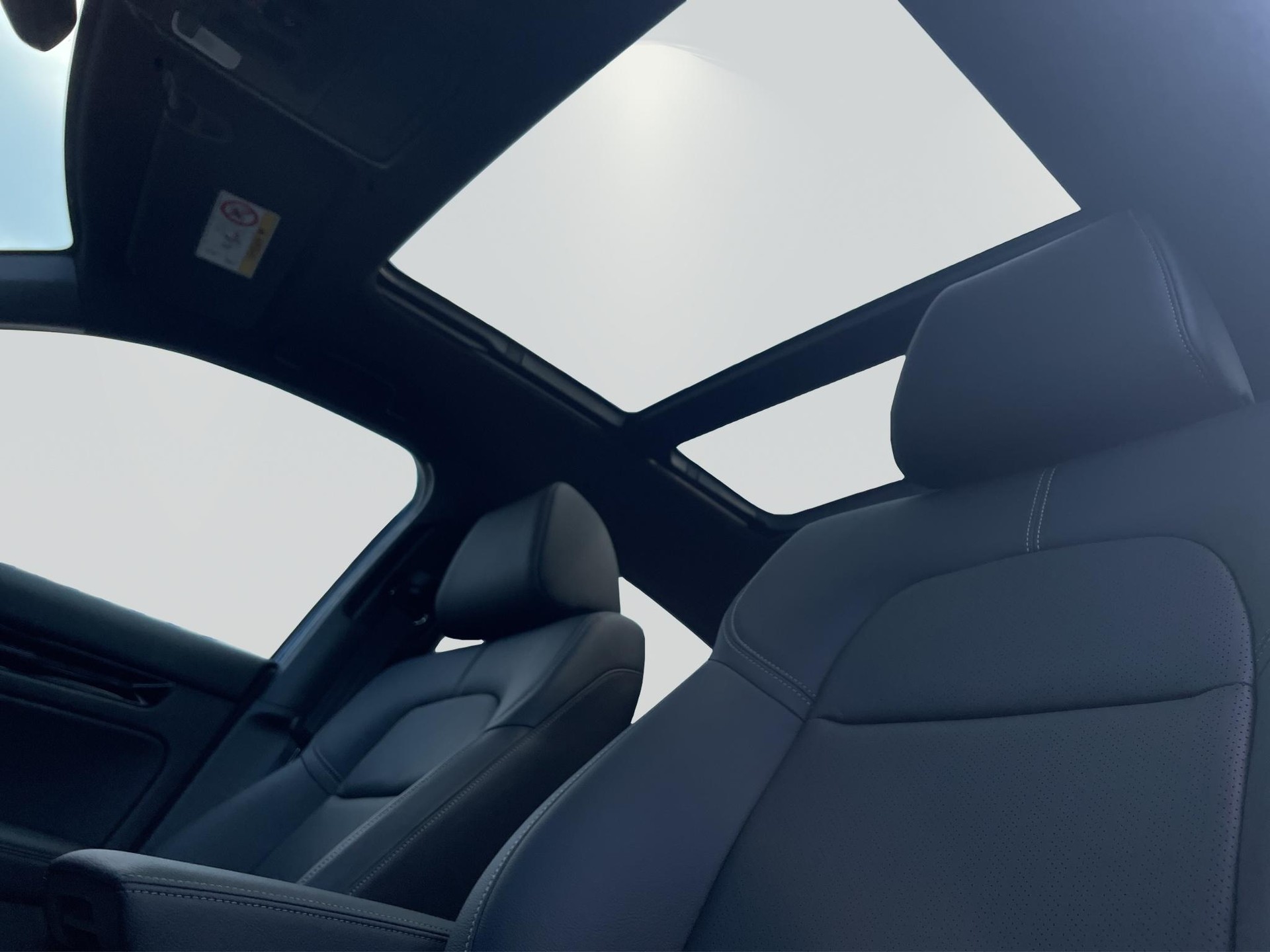 HONDA Civic 2.0 i-MMD Advance-image-14
