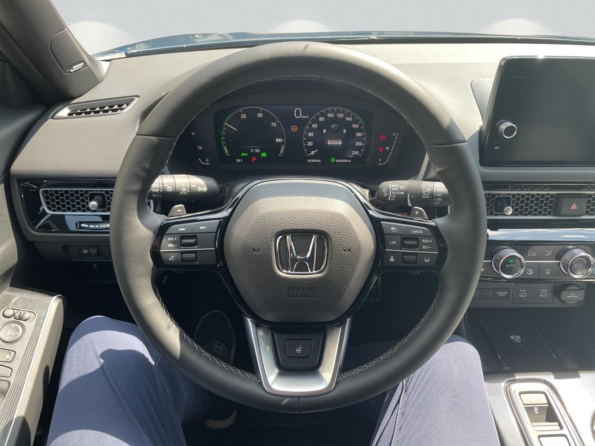 HONDA Civic 2.0 i-MMD Advance-image-10