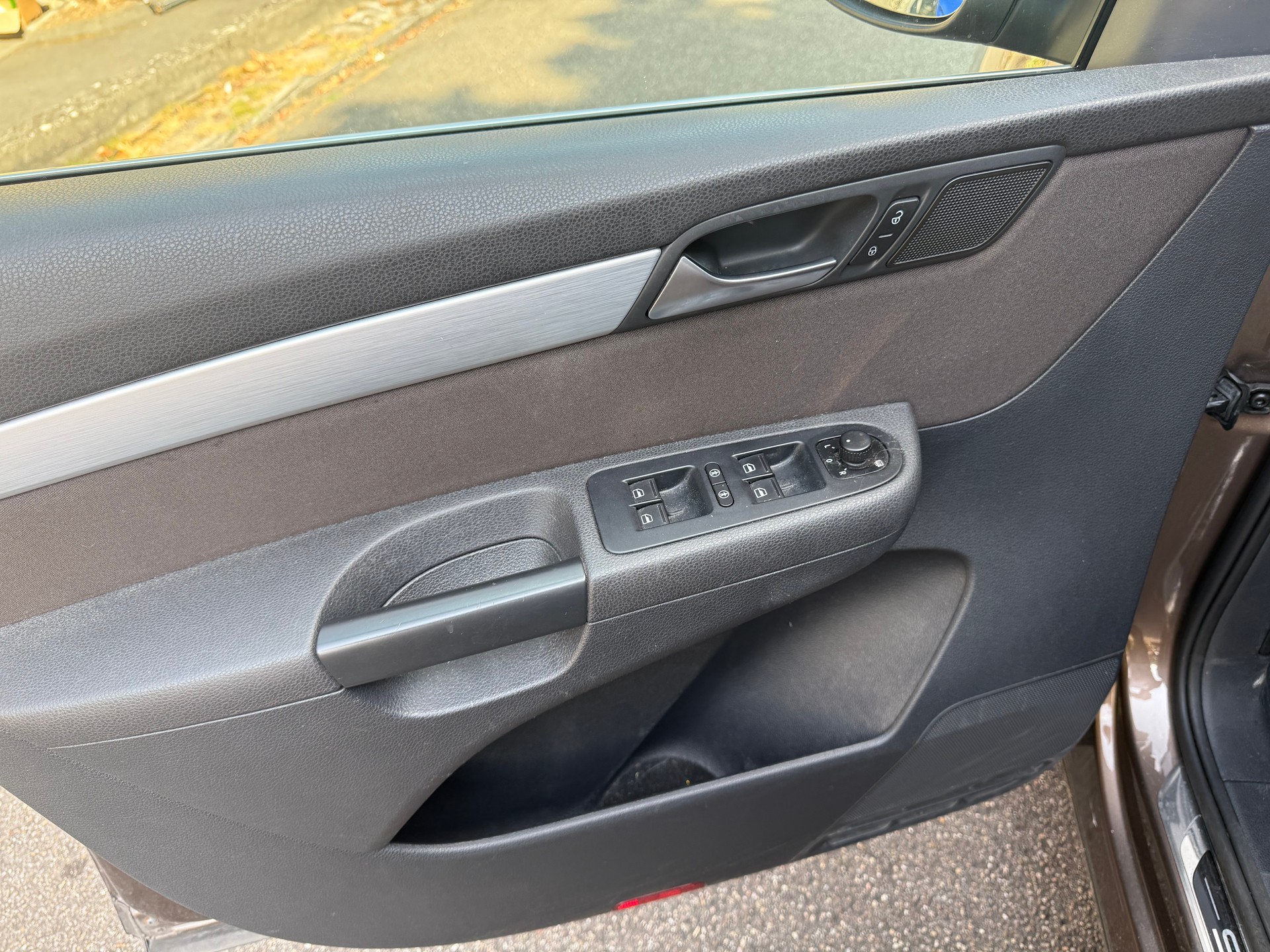 VW Sharan 2.0 TDI BlueMotion Technology Trendline-image-13