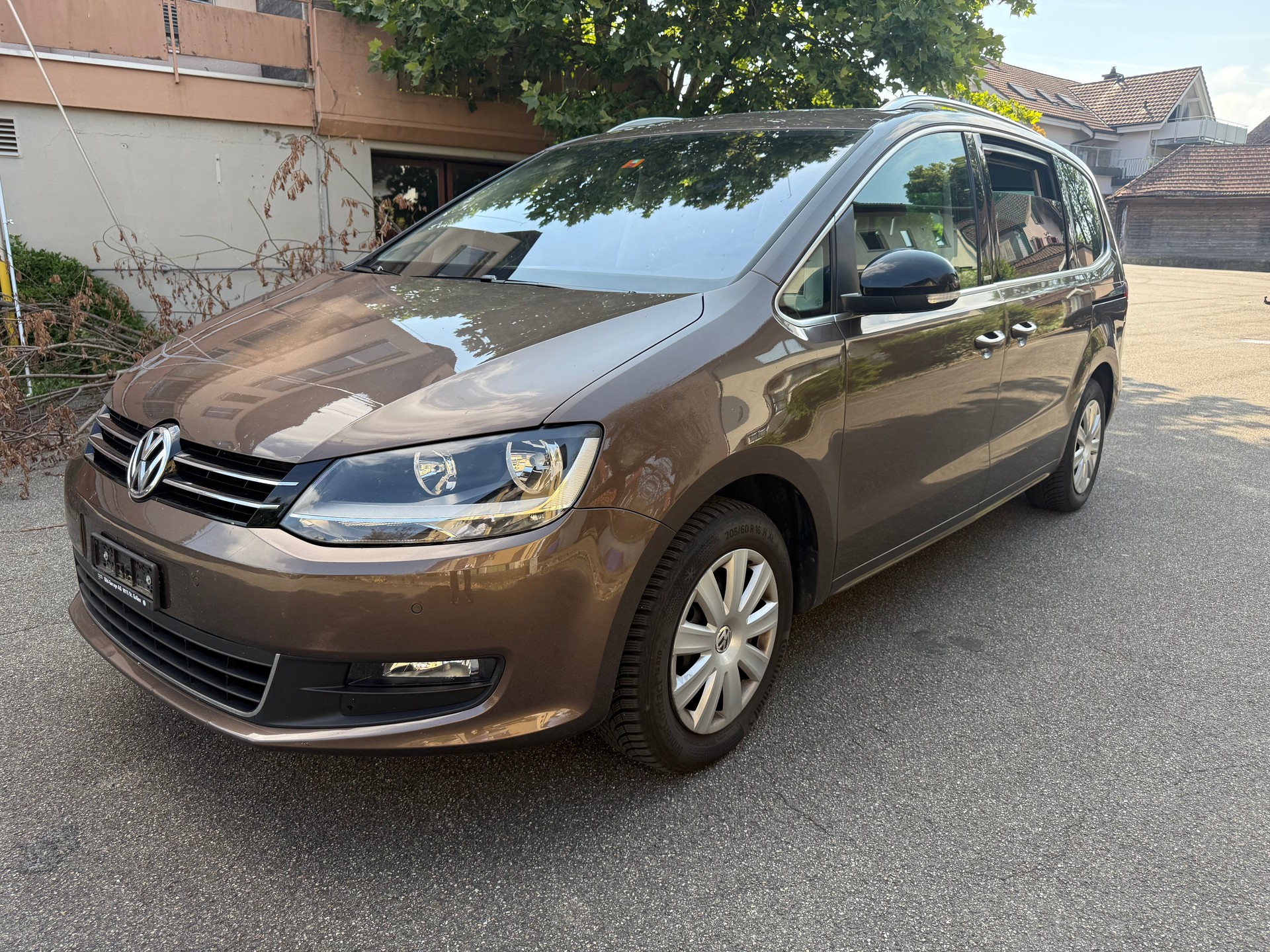 VW Sharan 2.0 TDI BlueMotion Technology Trendline-image-0