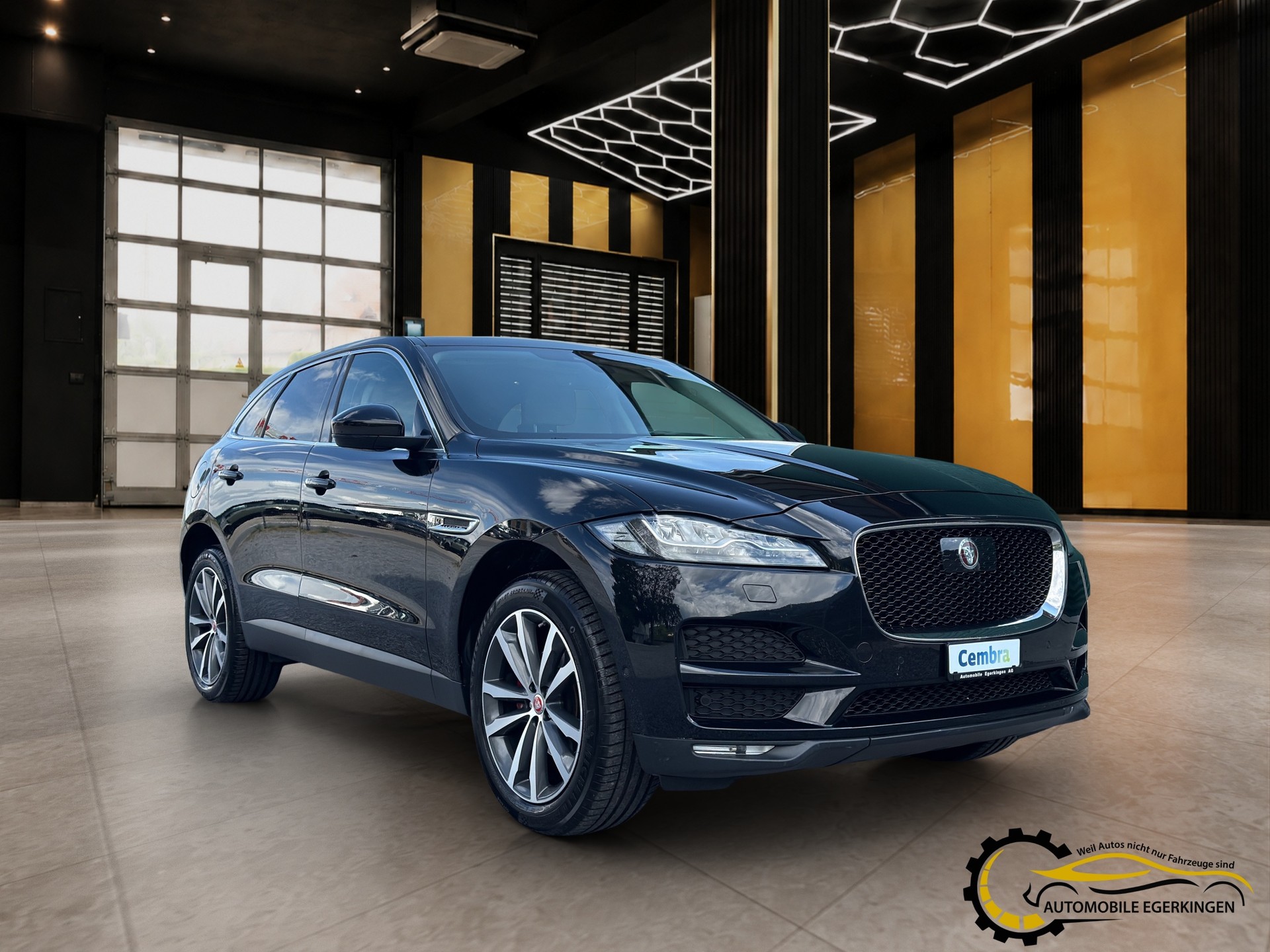 JAGUAR F-Pace 2.0 D 180 Prestige AWD-image-2
