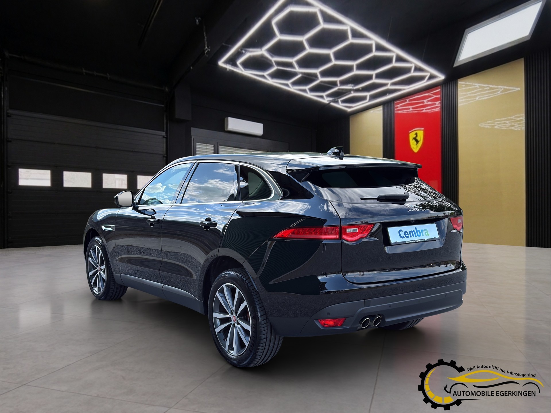 JAGUAR F-Pace 2.0 D 180 Prestige AWD-image-6