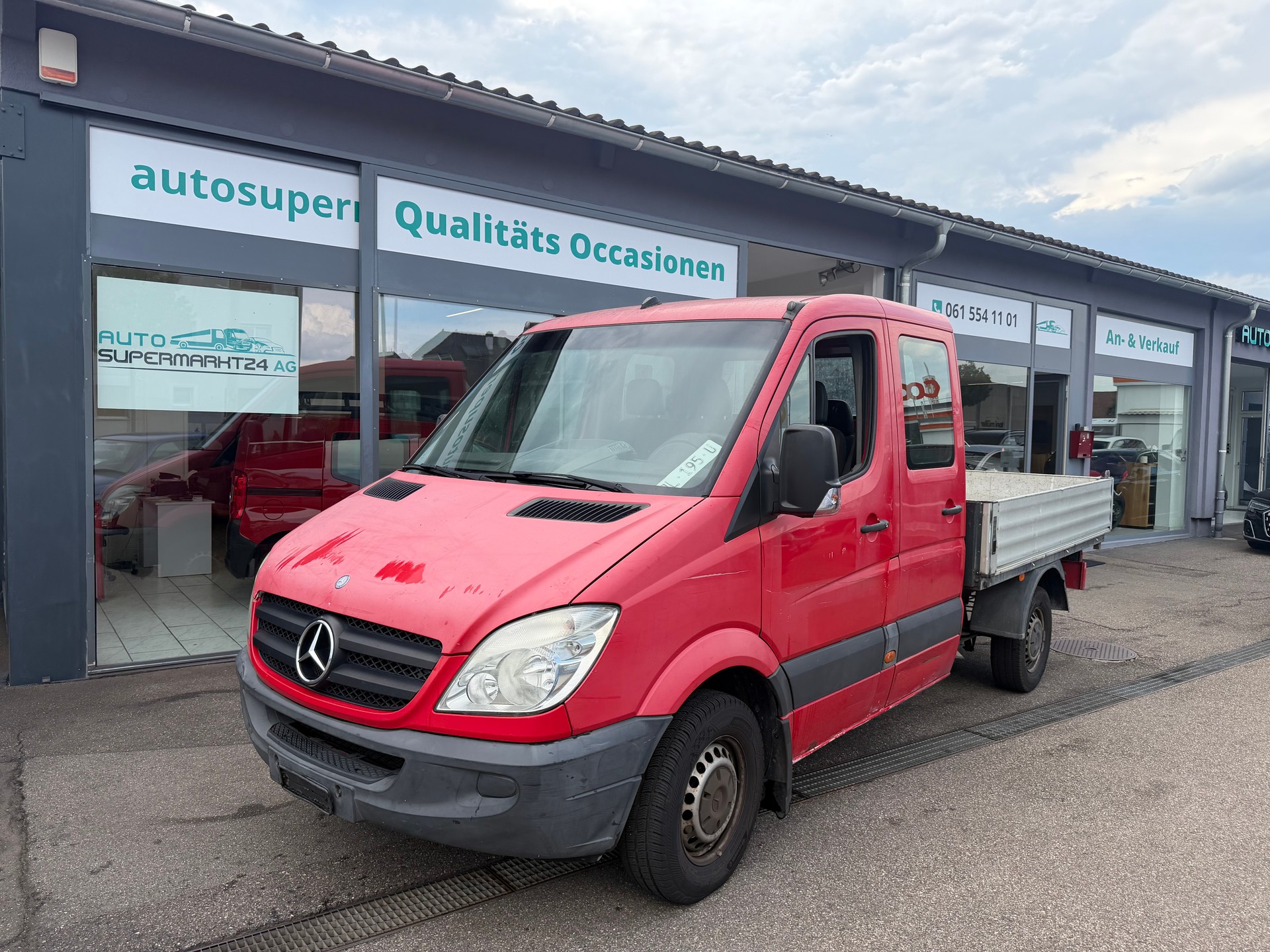 MERCEDES-BENZ Sprinter 211 CDI Standard-image-0
