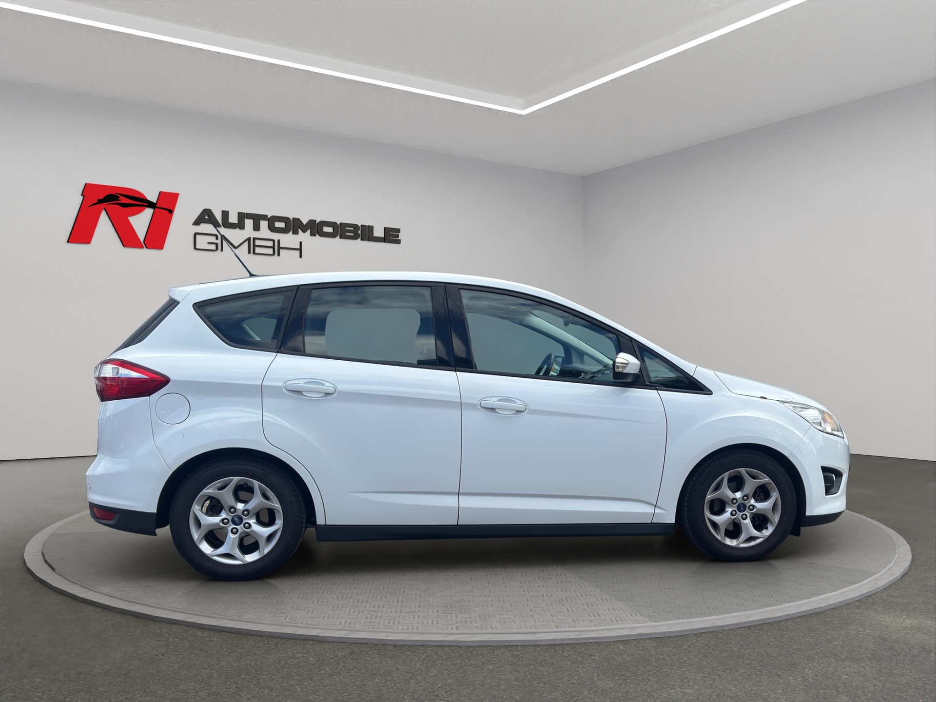 FORD C-Max 1.0 SCTi Winner-image-6