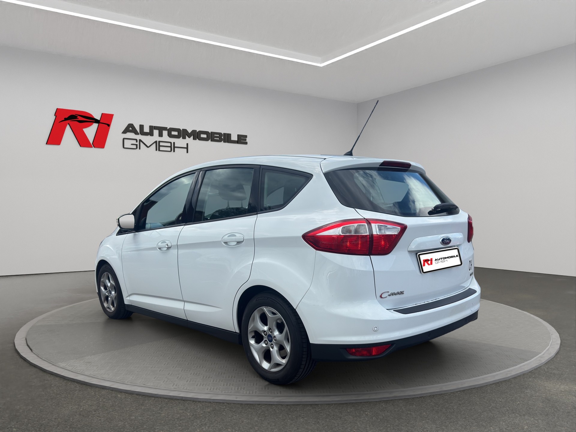 FORD C-Max 1.0 SCTi Winner-image-4