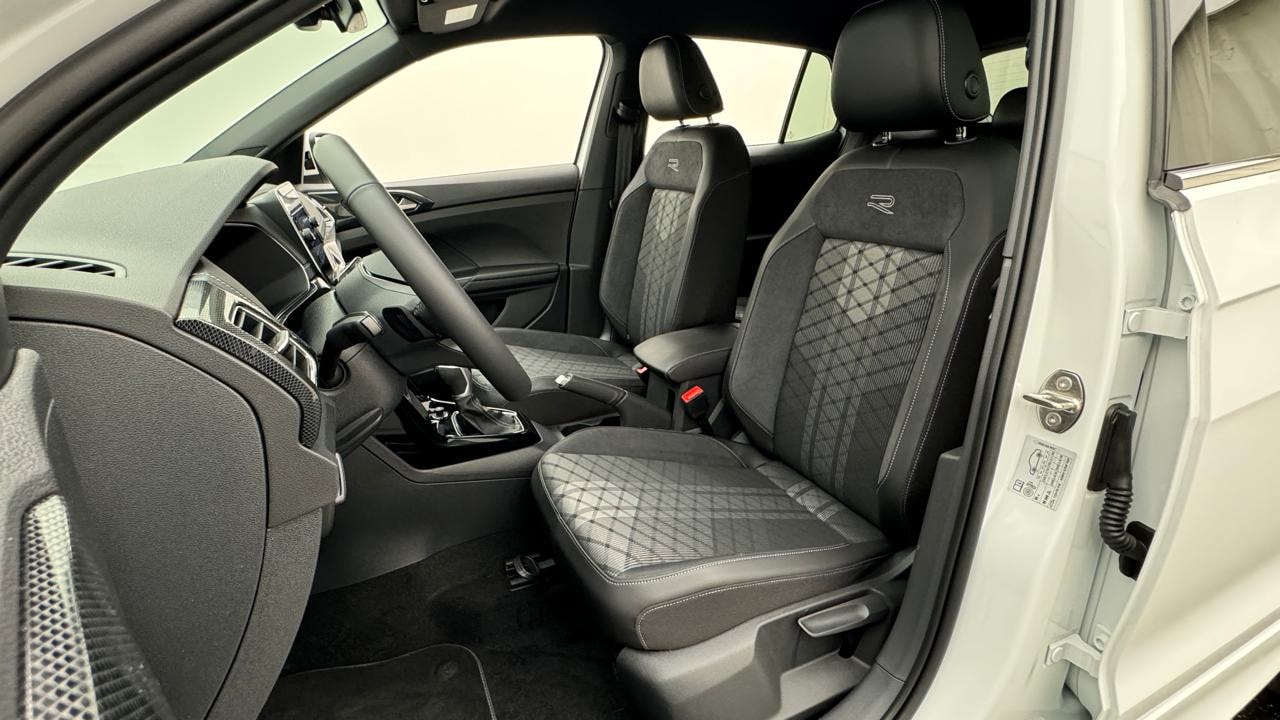 VW T-Cross 1.5 TSI EVO ACT R-Line DSG-image-4