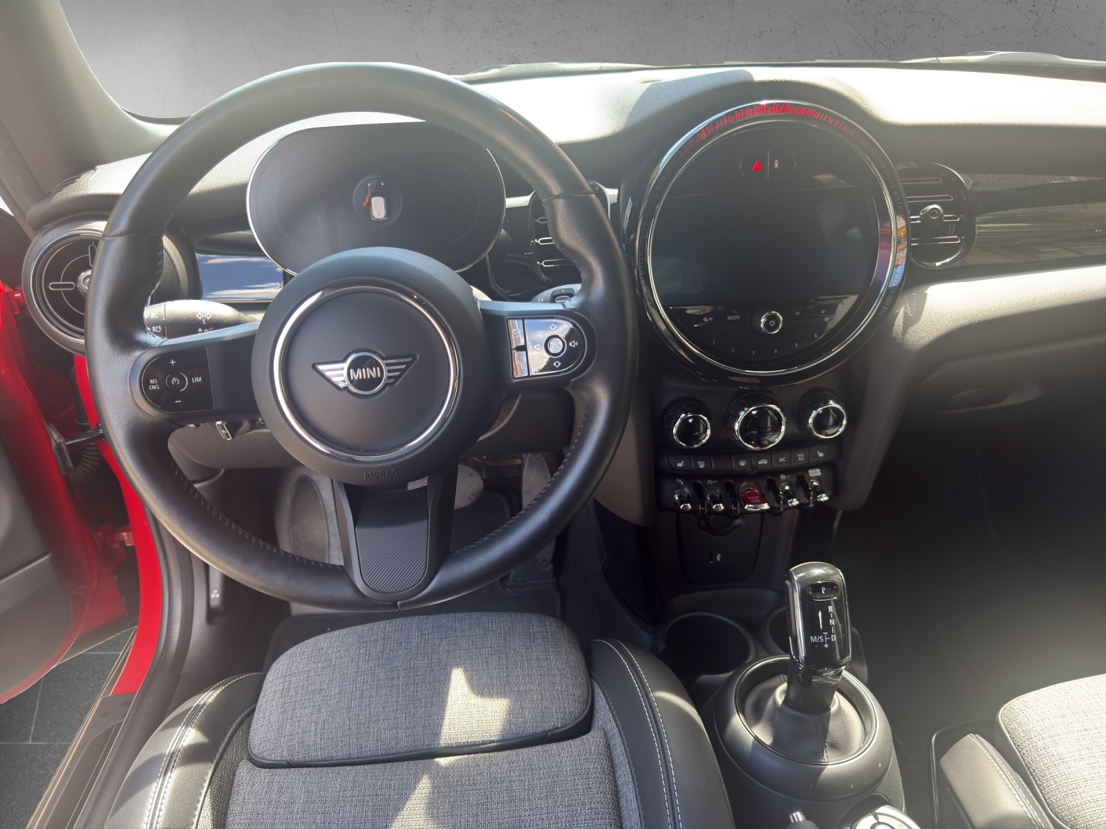 MINI Cooper Steptronic DKG-image-13