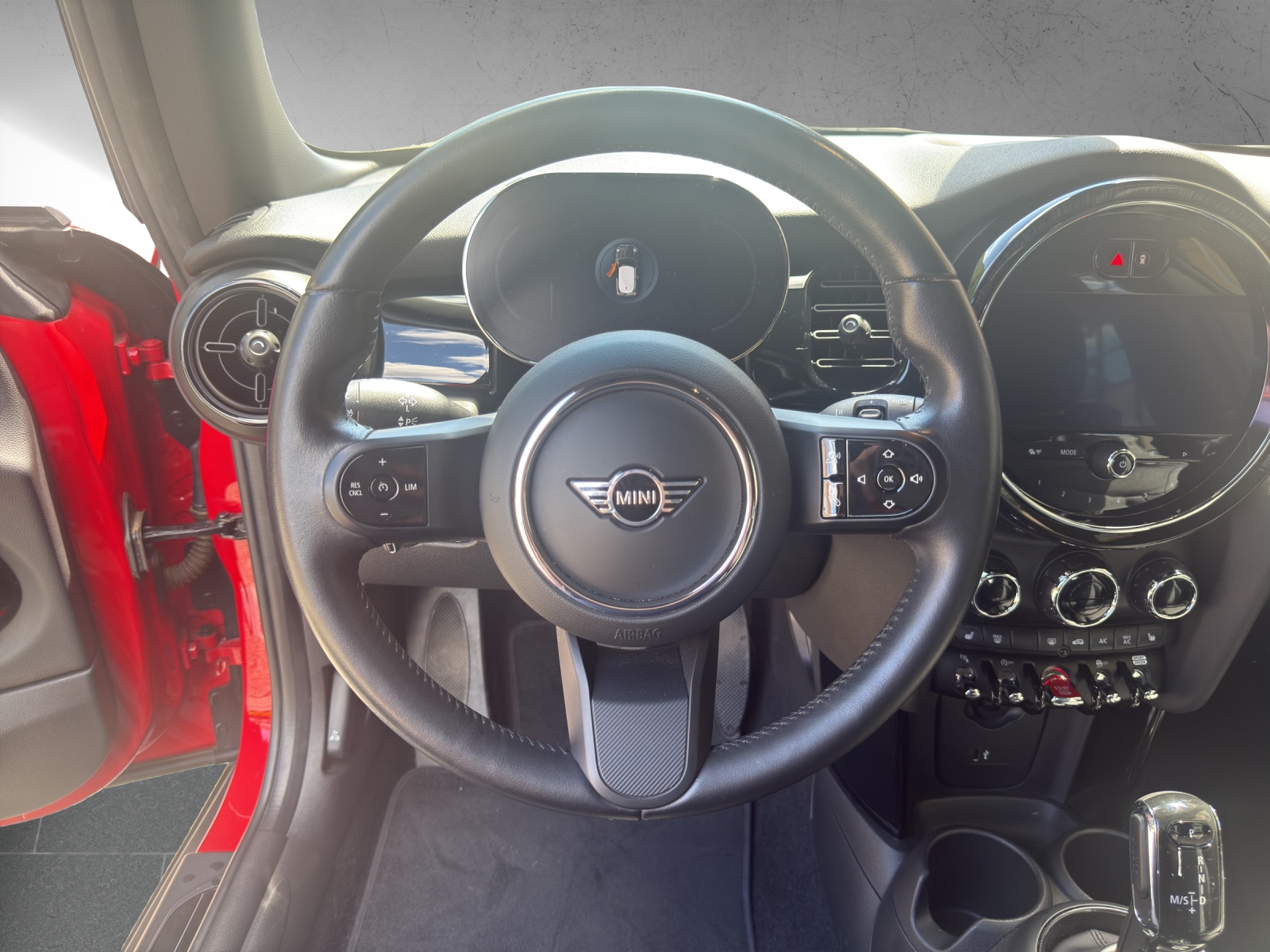 MINI Cooper Steptronic DKG-image-12