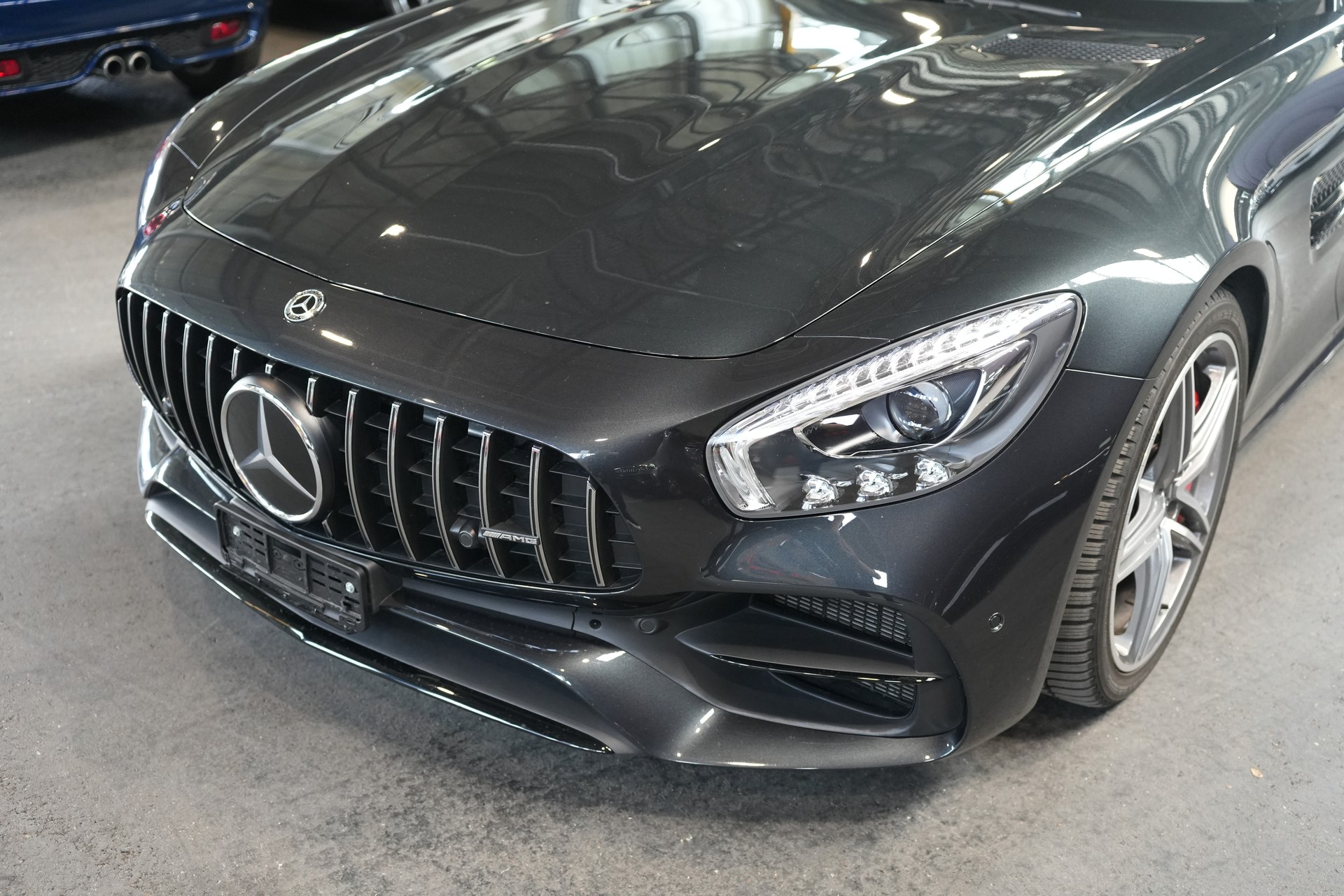 MERCEDES-BENZ AMG GT C Roadster Speedshift DCT-image-6