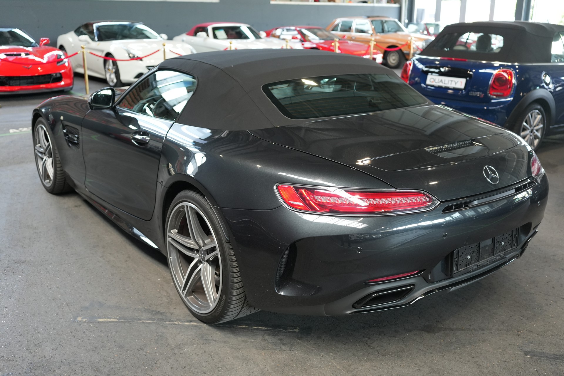MERCEDES-BENZ AMG GT C Roadster Speedshift DCT-image-1