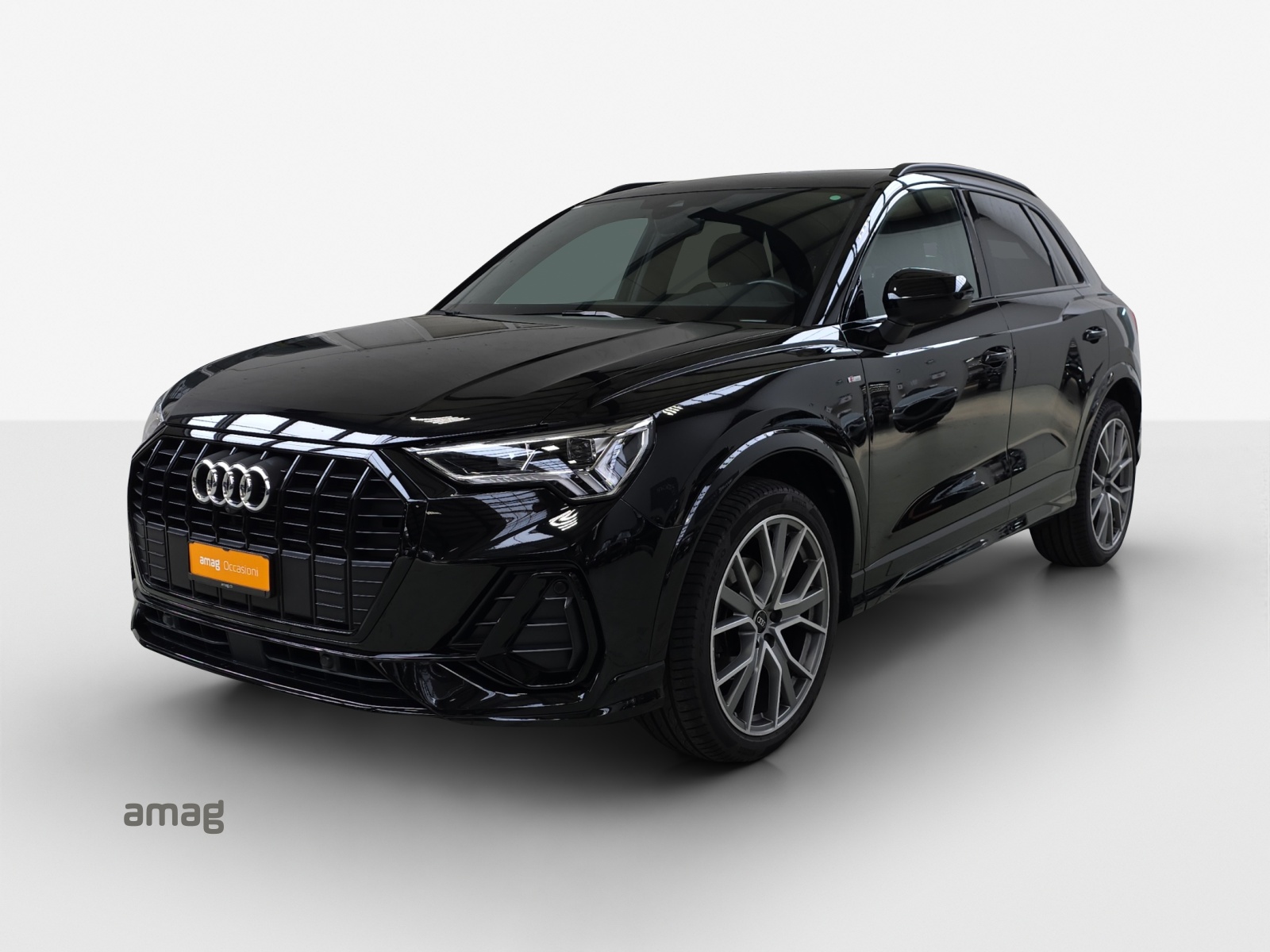 AUDI Q3 35 TFSI S line Attraction S-tronic-image-0
